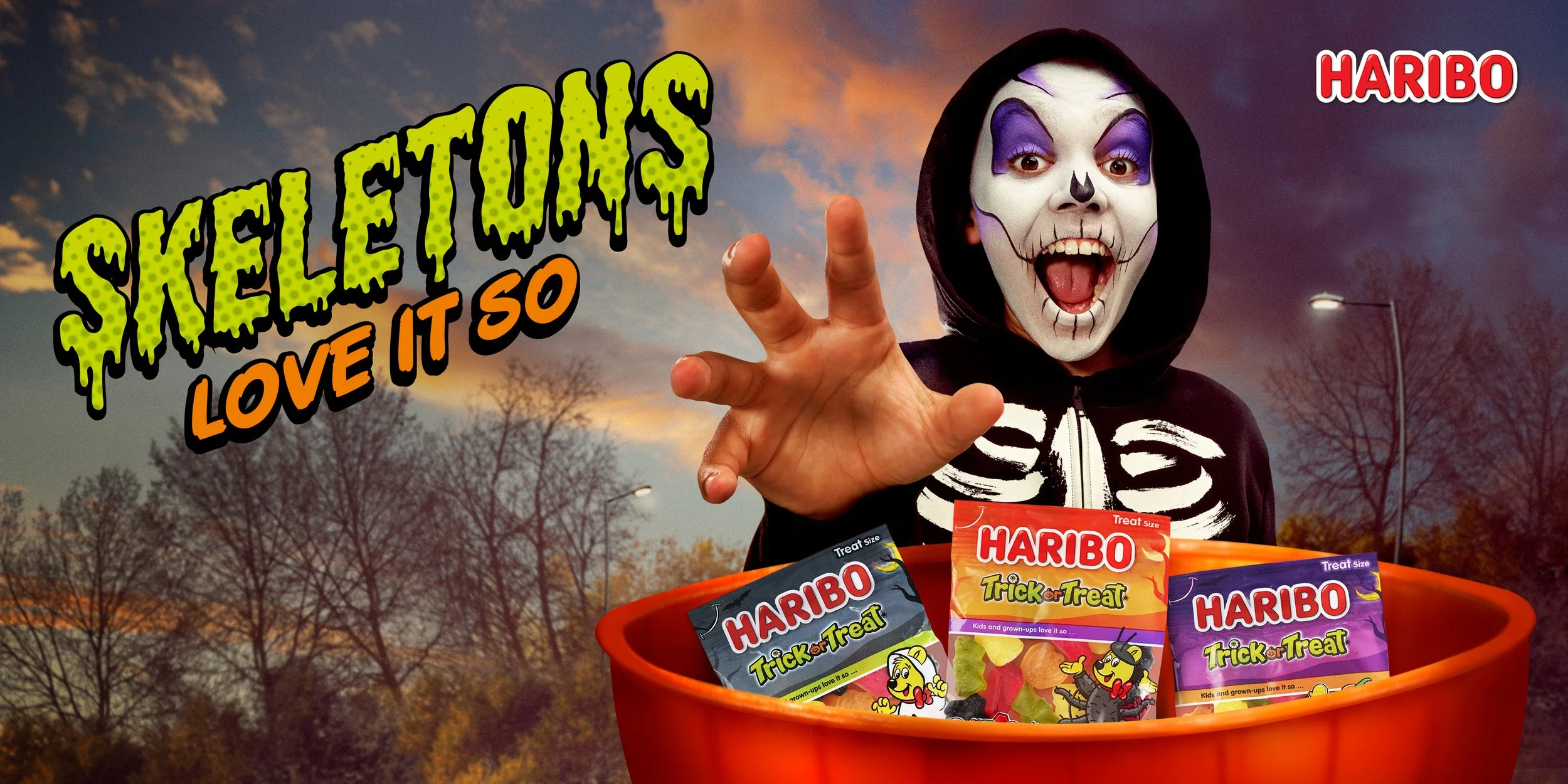 HARIBO_Halloween_OOH_Digital_48_Sheets_Billboard_Live_864x432px_SKELETON.jpg