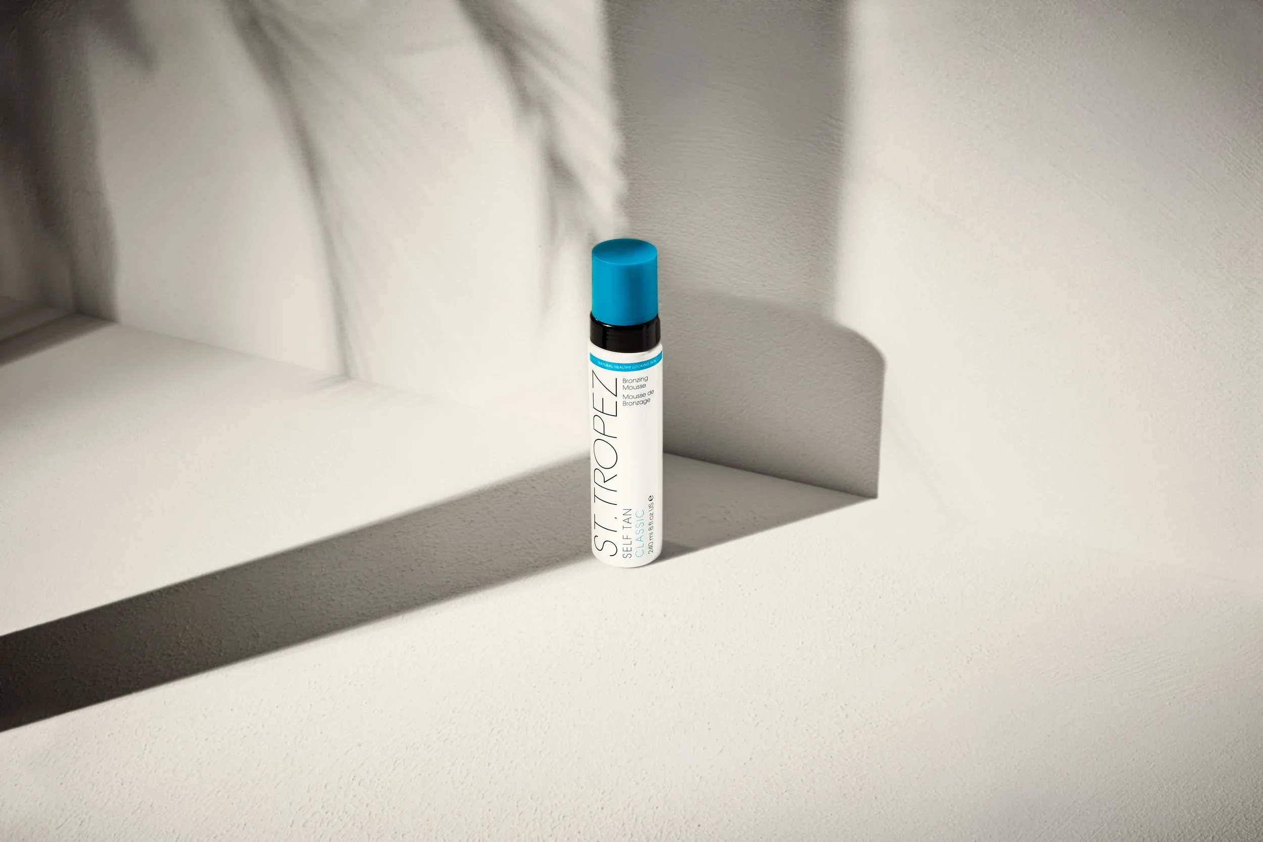 SelfTanClassicMousse_ProductPhotography01_Fake Tan.jpg
