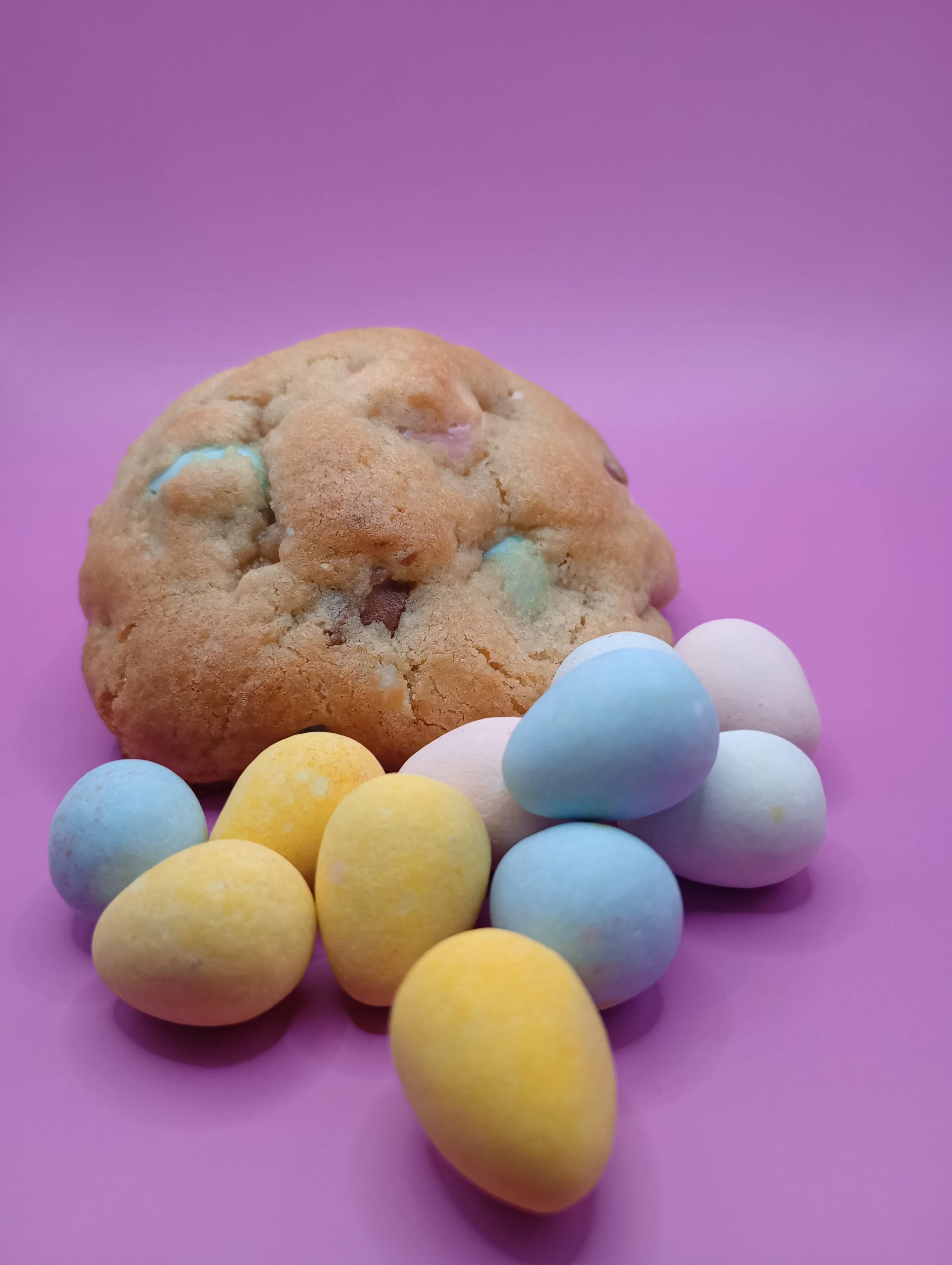 Blonde Cadbury Mini Egg