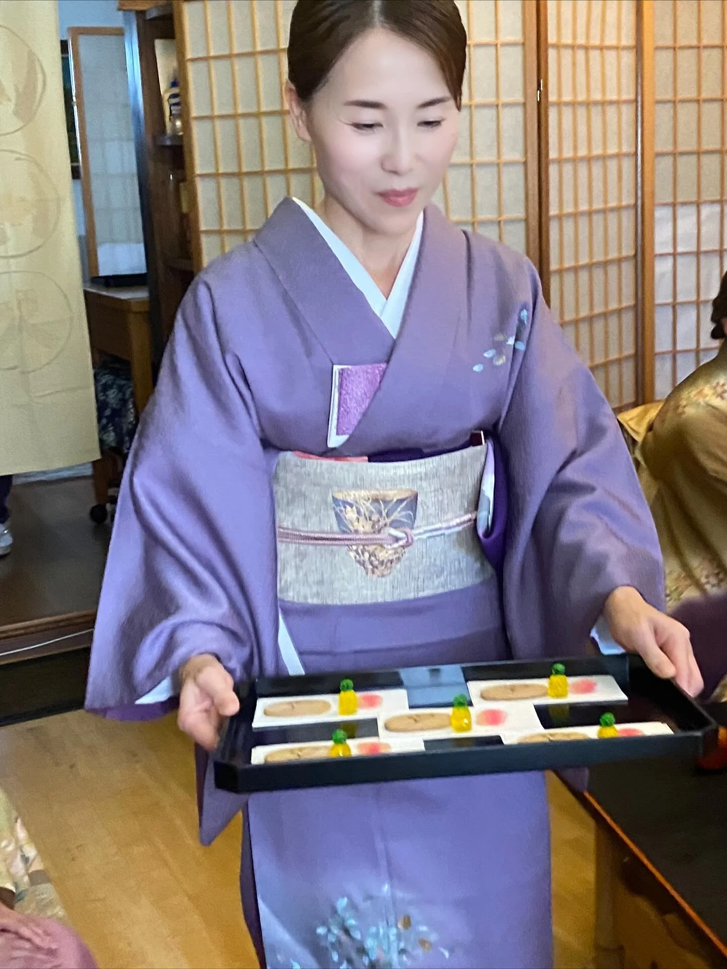 Undeserved blessings 🙏🏻🍵💞🍂🍊👘🍁Robiraki 2025