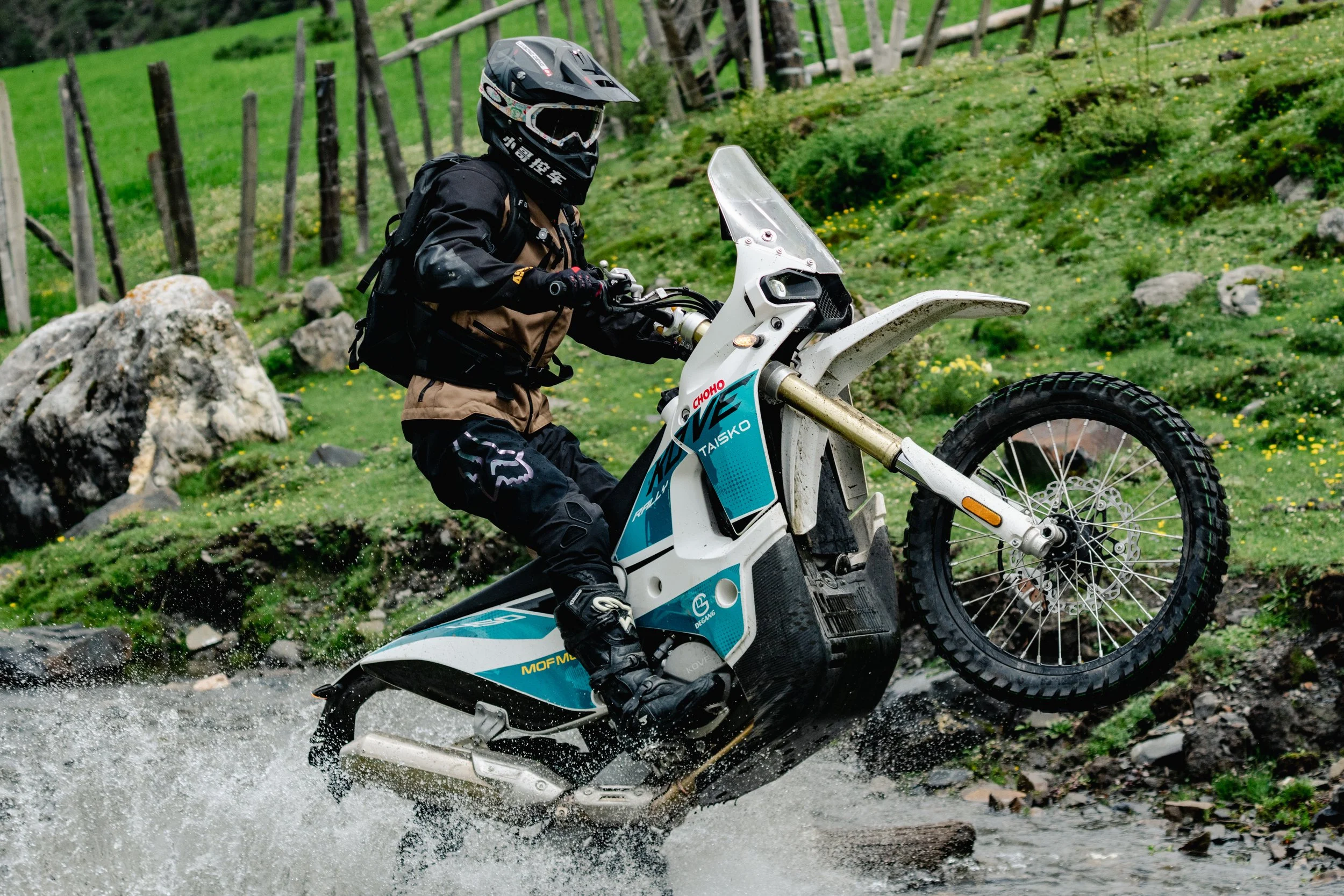 KOVE MOTO