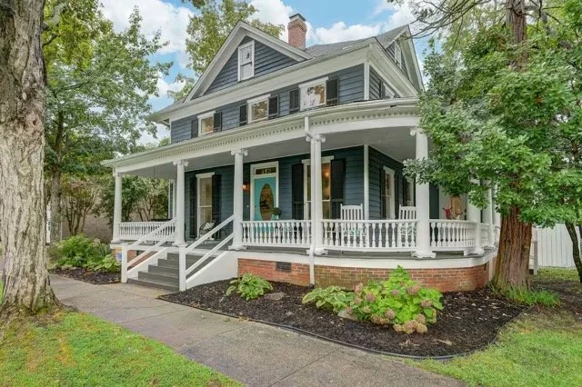 ac87ae87-83cf-44de-8c50-1155c154ce7f Medium.jpeg