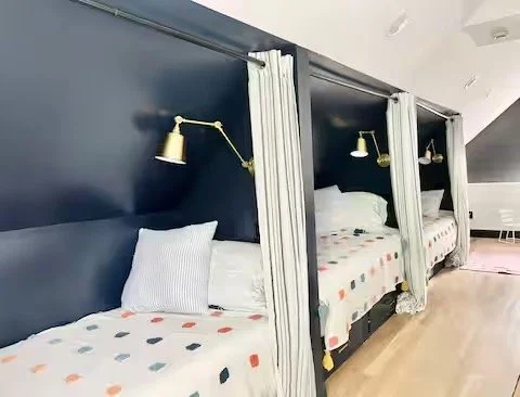 d9f226f0-c20d-437e-a2e7-06b367cb22db Medium.jpeg