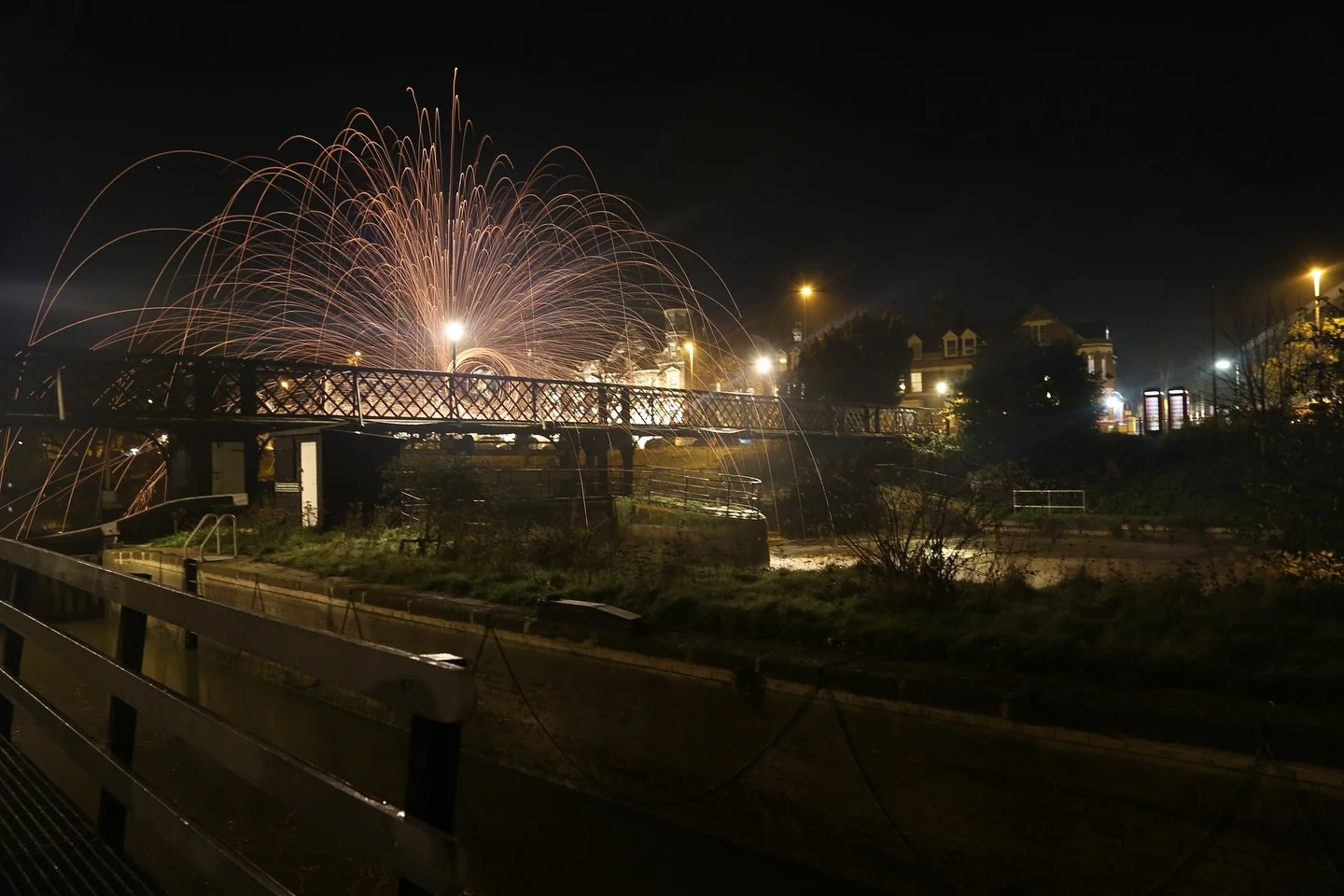 @inb.tween with an UNEDITED shot from our #wirewoolphotography event. What an amazing photo one of the best of the night and that&rsquo;s high praise because I&rsquo;ve seen what&rsquo;s being uploaded soon. #cambridge #ukcambridgephotography #social