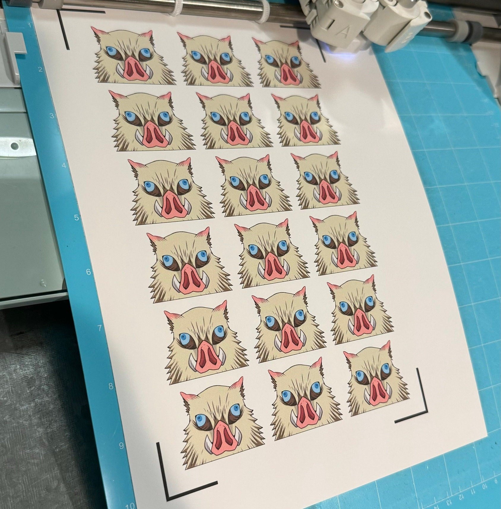 https://i.etsystatic.com/49128391/r/il/1d7a0b/6133200284/il_fullxfull.6133200284_8hfq.jpg