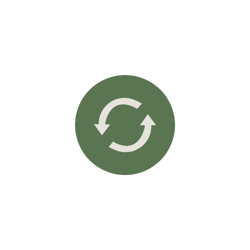 Circular green recycle icon with two curved arrows forming a circle.