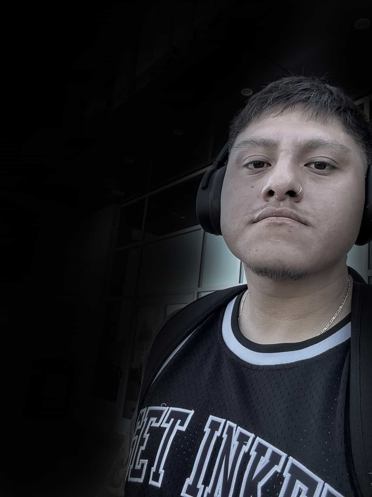 @eyetattoo_ will be joining us on Saturday November 1st for the Halloween Flash Event🎃