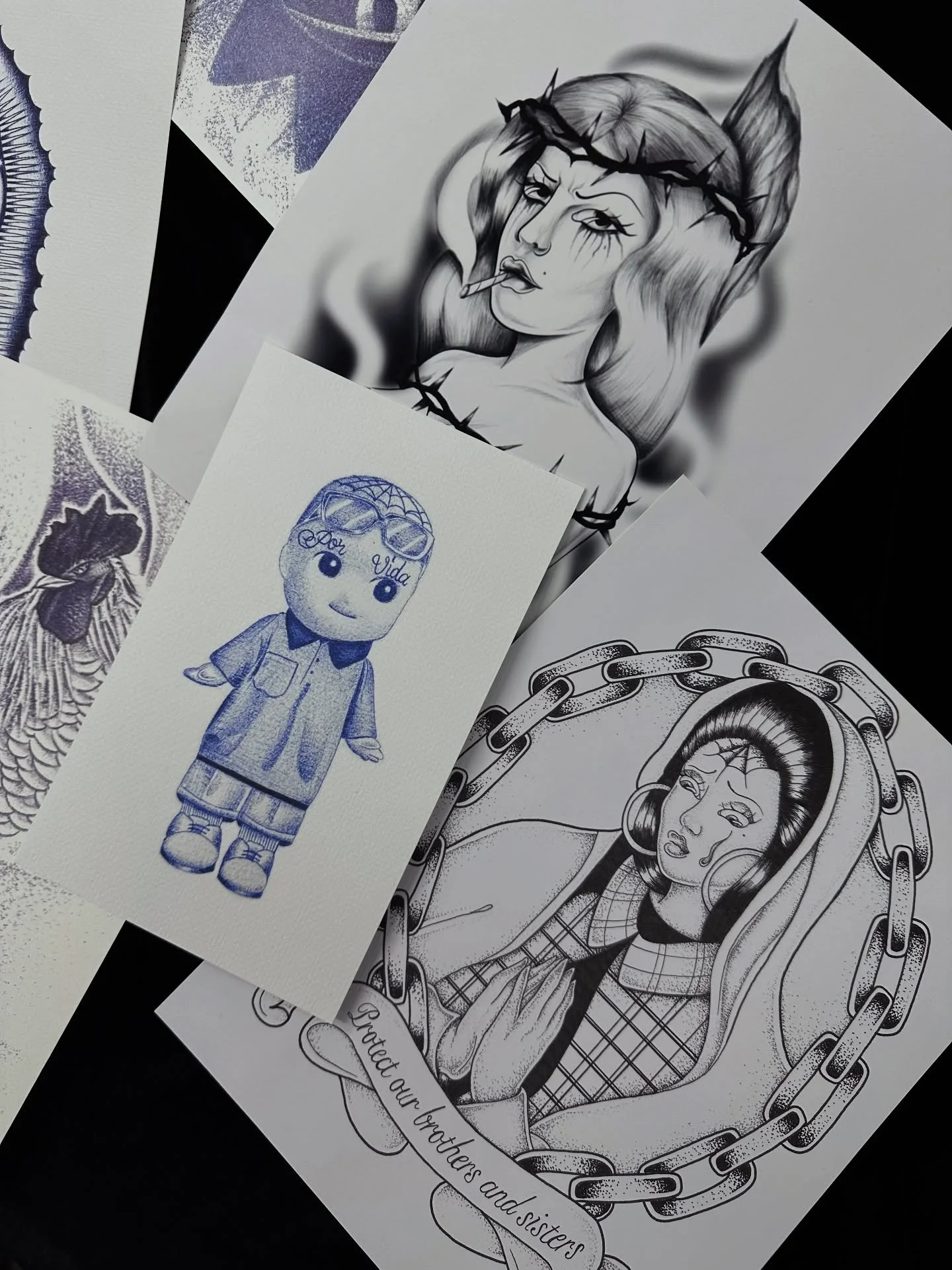 We always have prints available!! Hand drawn by each artist. You don&rsquo;t need an appointment to buy one. Starting at $20, you&rsquo;re welcome to come by and pay cash or through varying apps per artists preference. 
.
.
.
.
.
.
#seattletattooarti