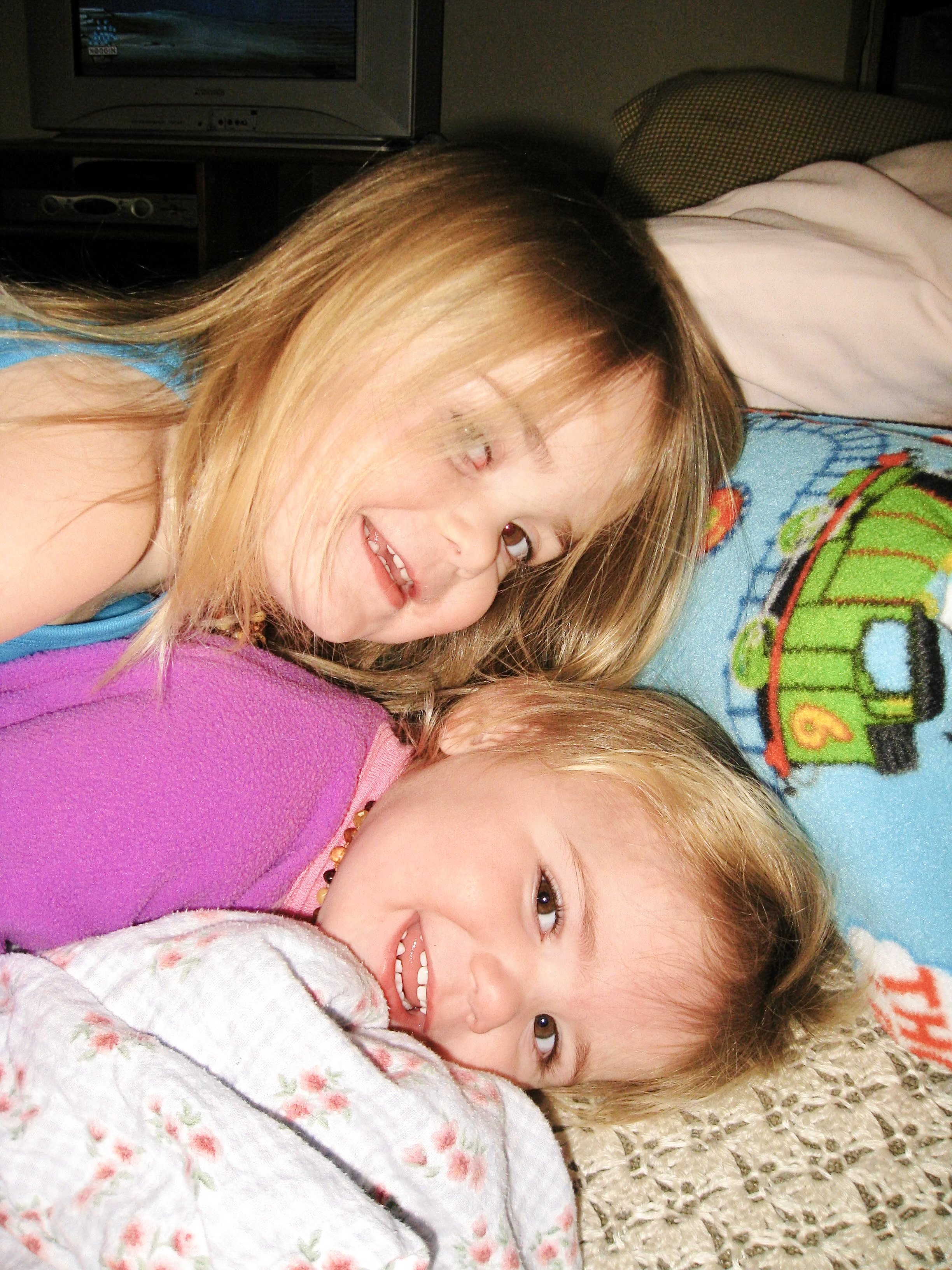 daughters-smiling-with-blankets.jpeg