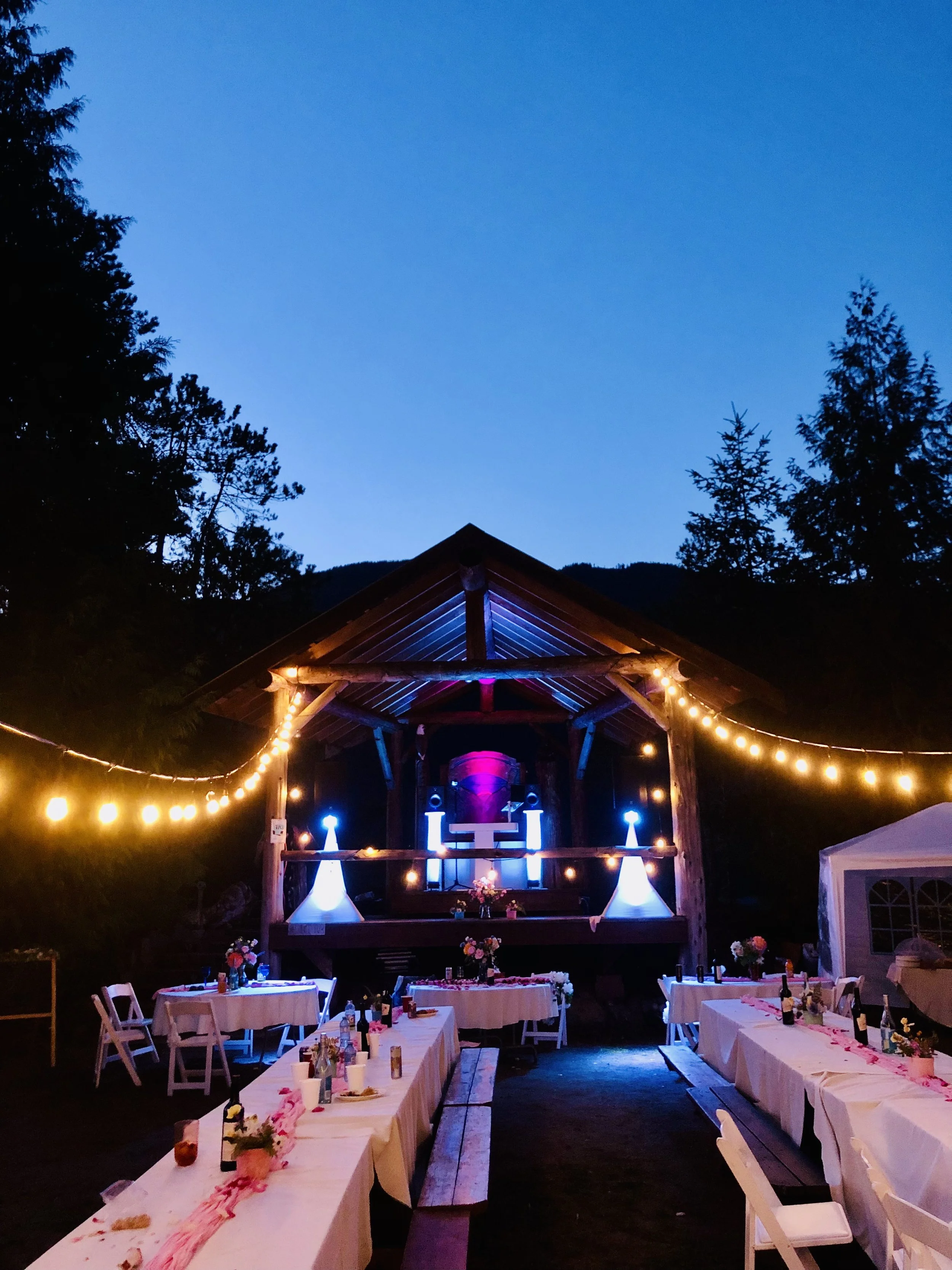 vancouver-island-wedding-dj-outdoor-wedding-venue-tofino.jpeg