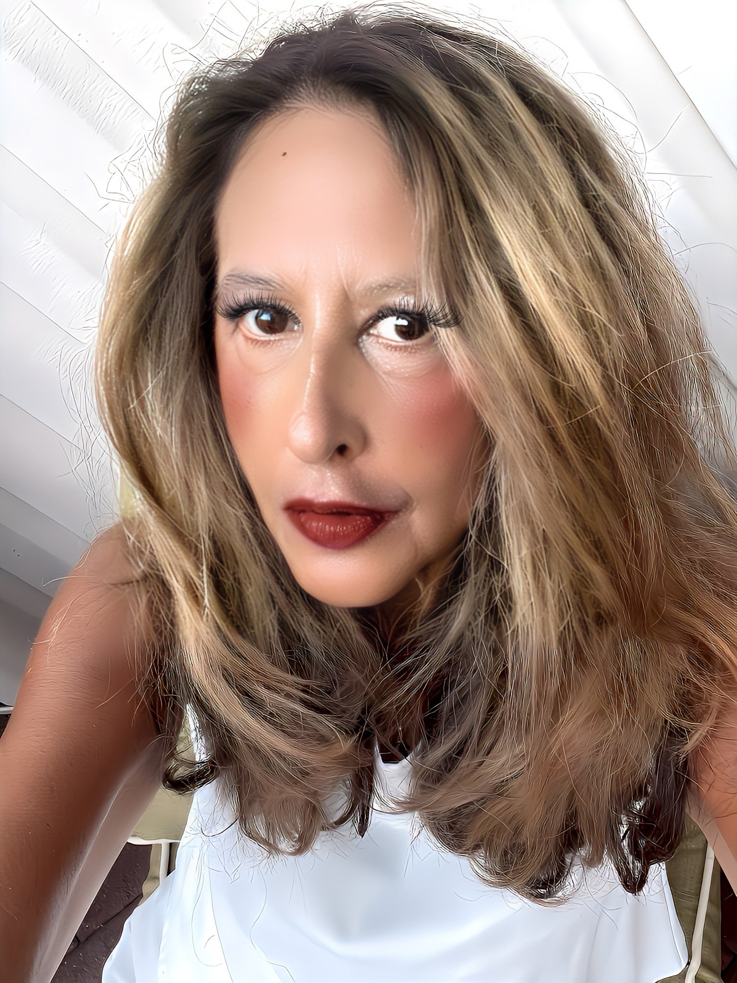 MUSE TOUCH VISUAL ART MAGAZINE, APRIL EDITION, 2025
