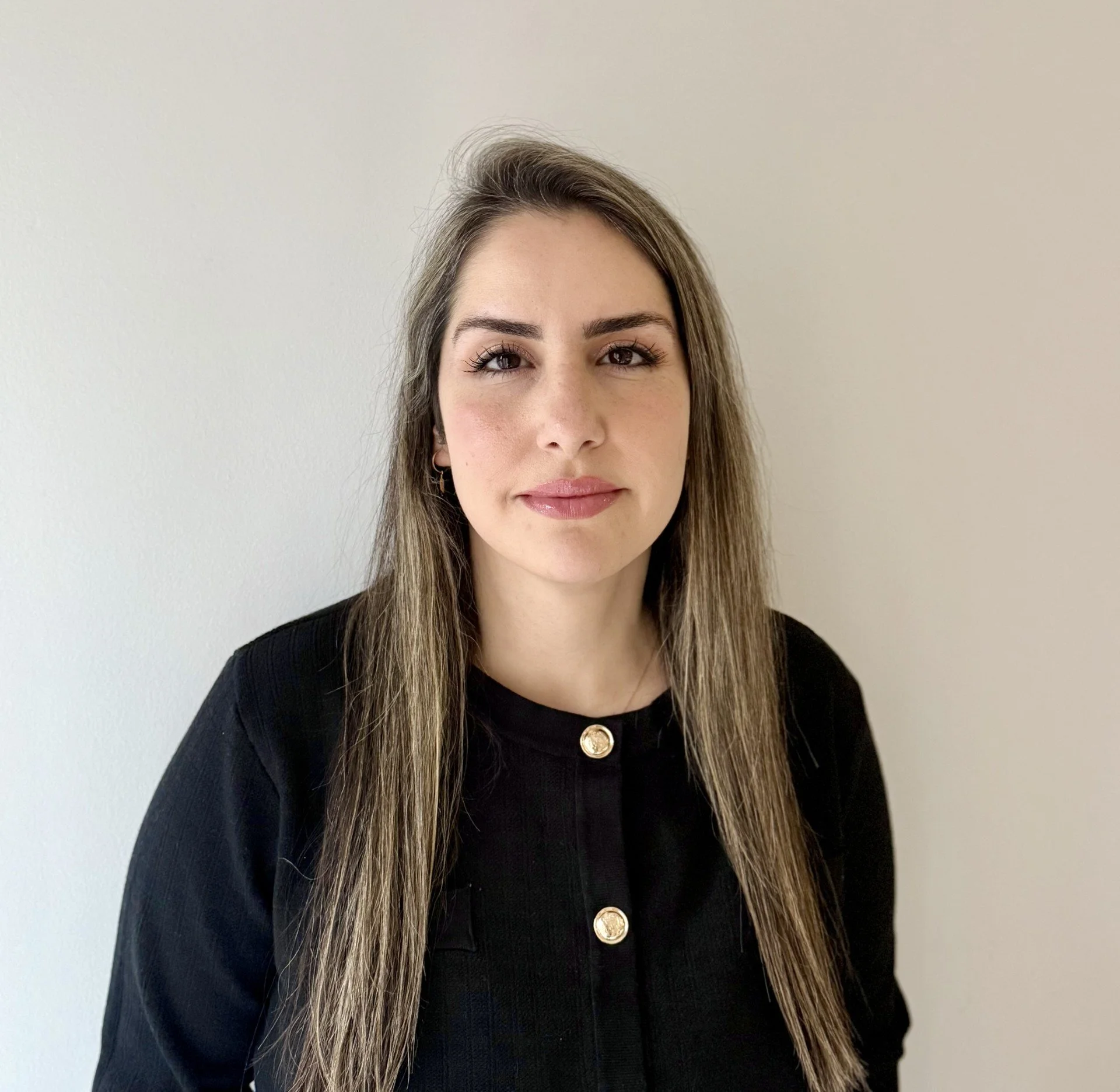 Maysa Akbari - Psychotherapist