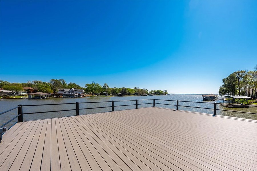 Cedar-Creek-Oasis-dock-upper-space.jpg