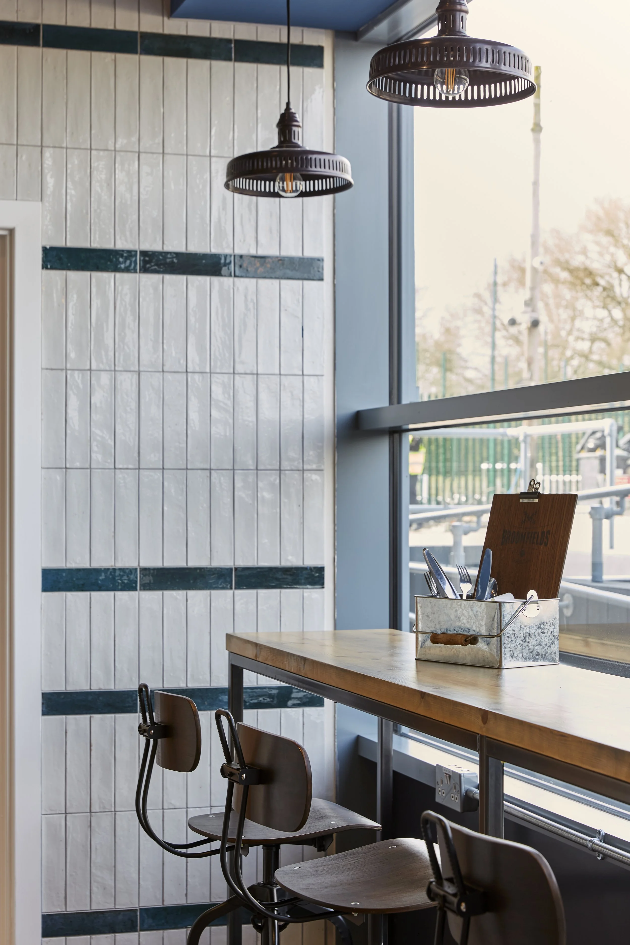 Broomfields Bar_16.jpg