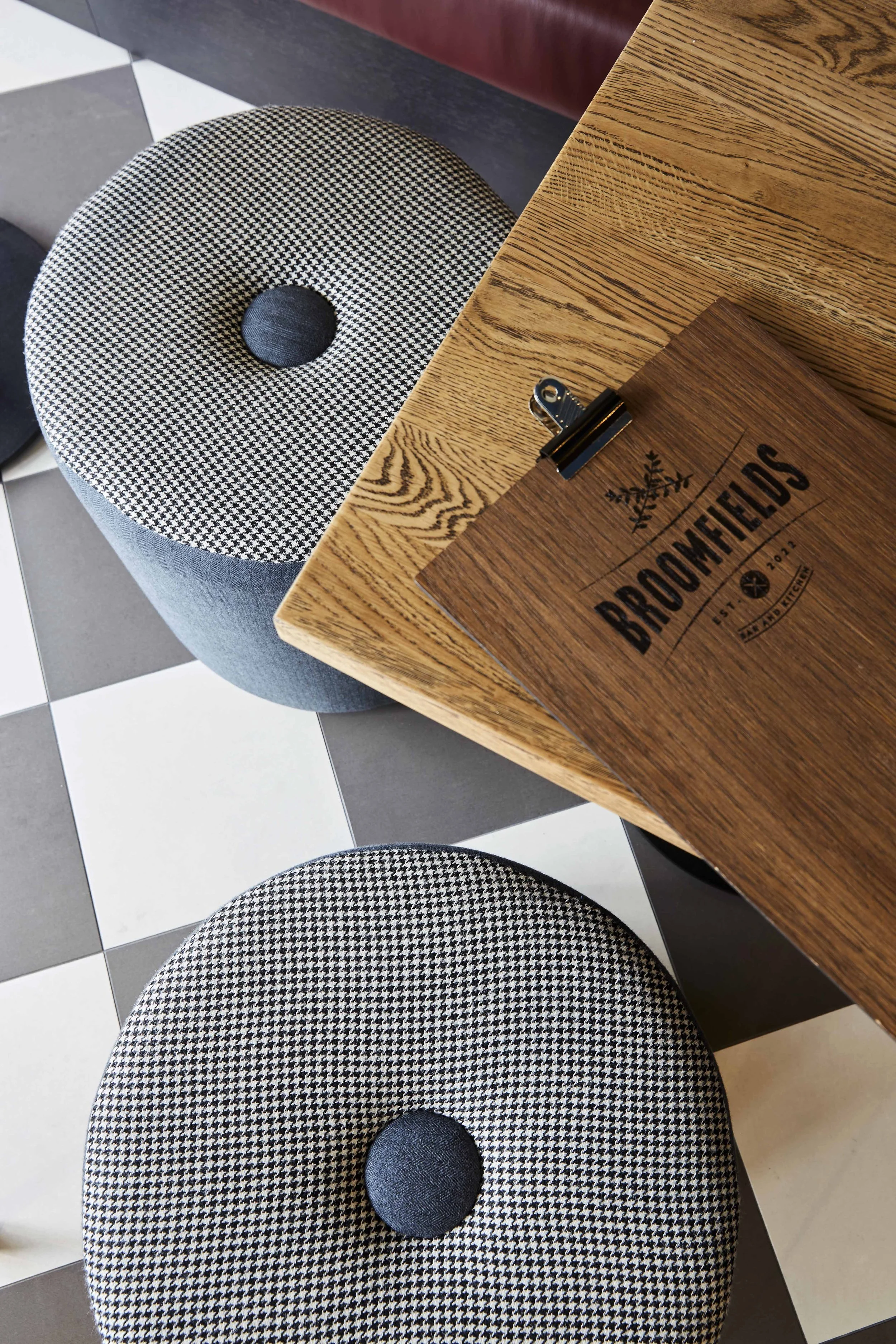 Broomfields Bar_38 sml.jpg