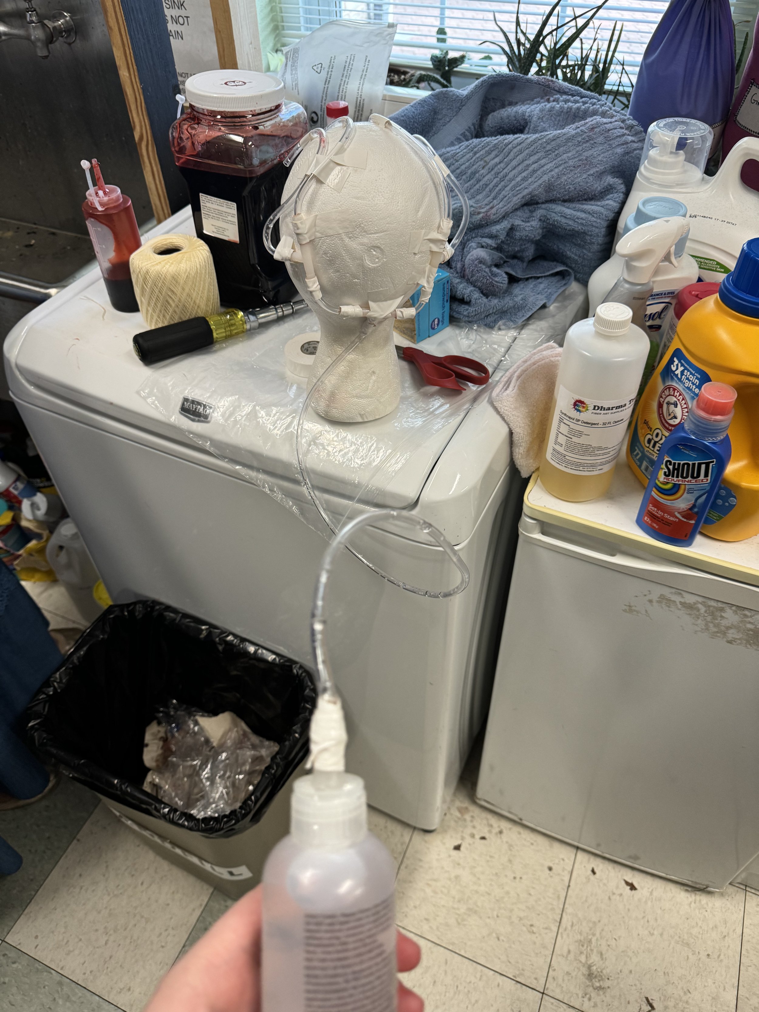 Full rigging prepared with water on a styrofoam head.