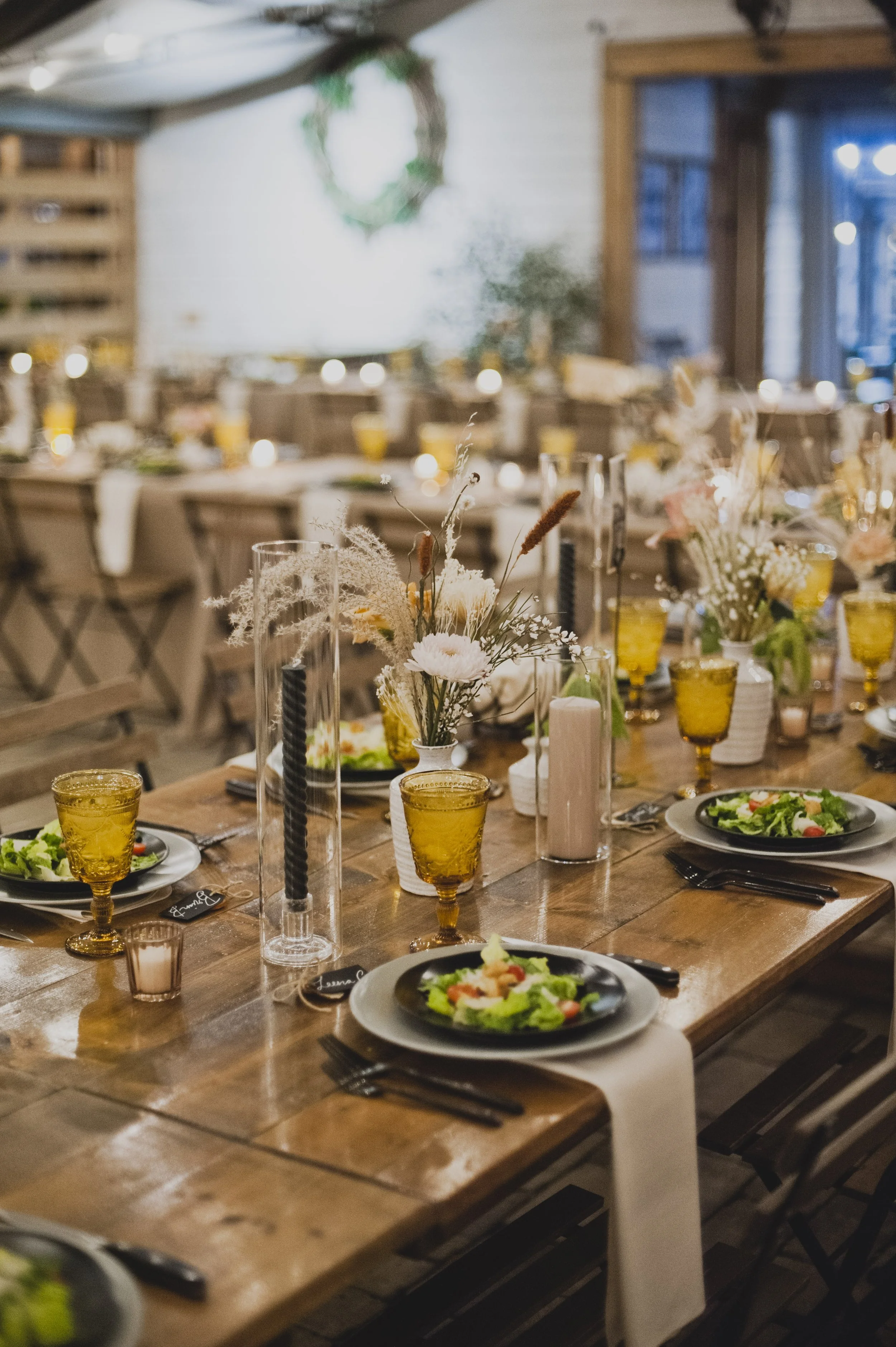 How Many People Fit at a Wedding Table? A Simple Guide for Planning ...
