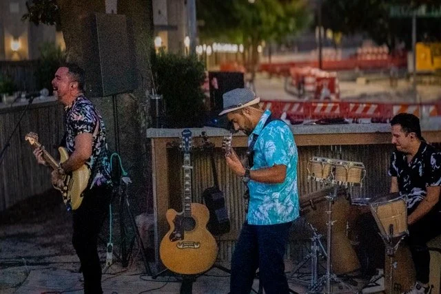 AZP09540 Medium.jpeg