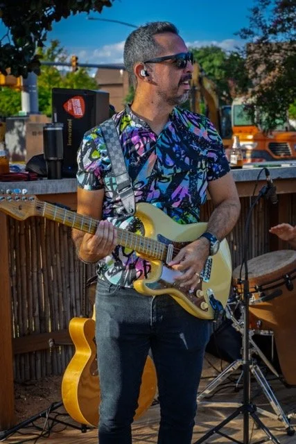 AZP09385 Medium.jpeg