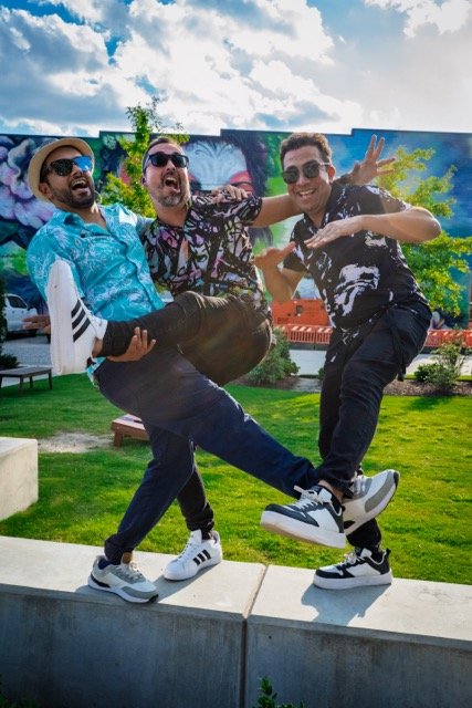 AZP09371 Medium.jpeg