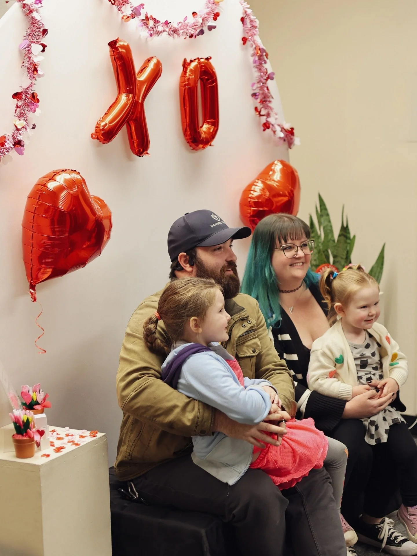 Last week&rsquo;s Ontario Art Walk could not have been more lovely 🩷

We are so grateful to our 9 incredible volunteers and 91 visitors, your support makes us who we are. You all made this event the highlight of our February. 

Special shoutouts to 