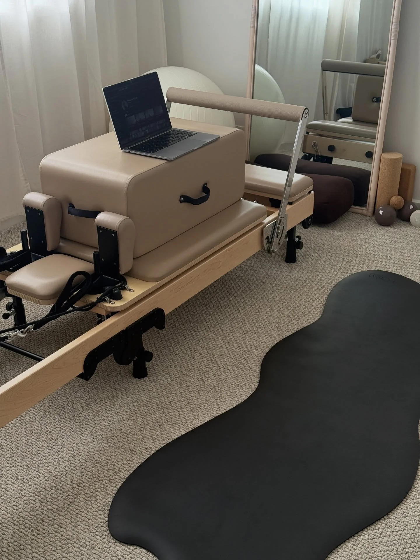 The moments of March ꩜