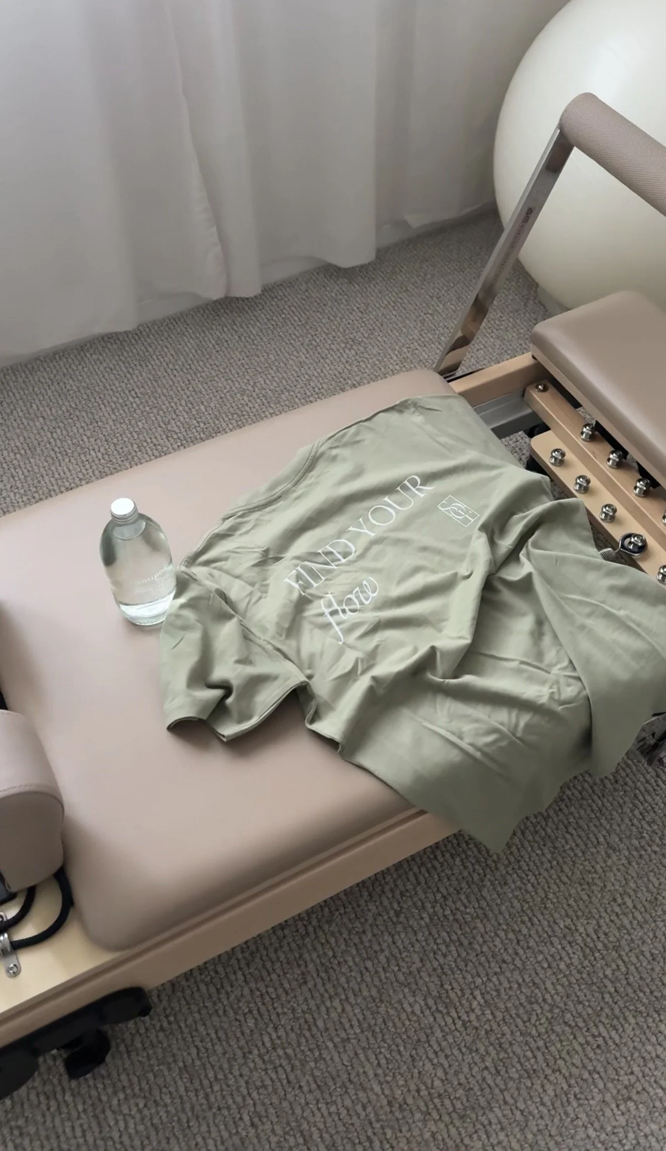 sense-of-flow-tee-matcha-sage-green-2.jpg