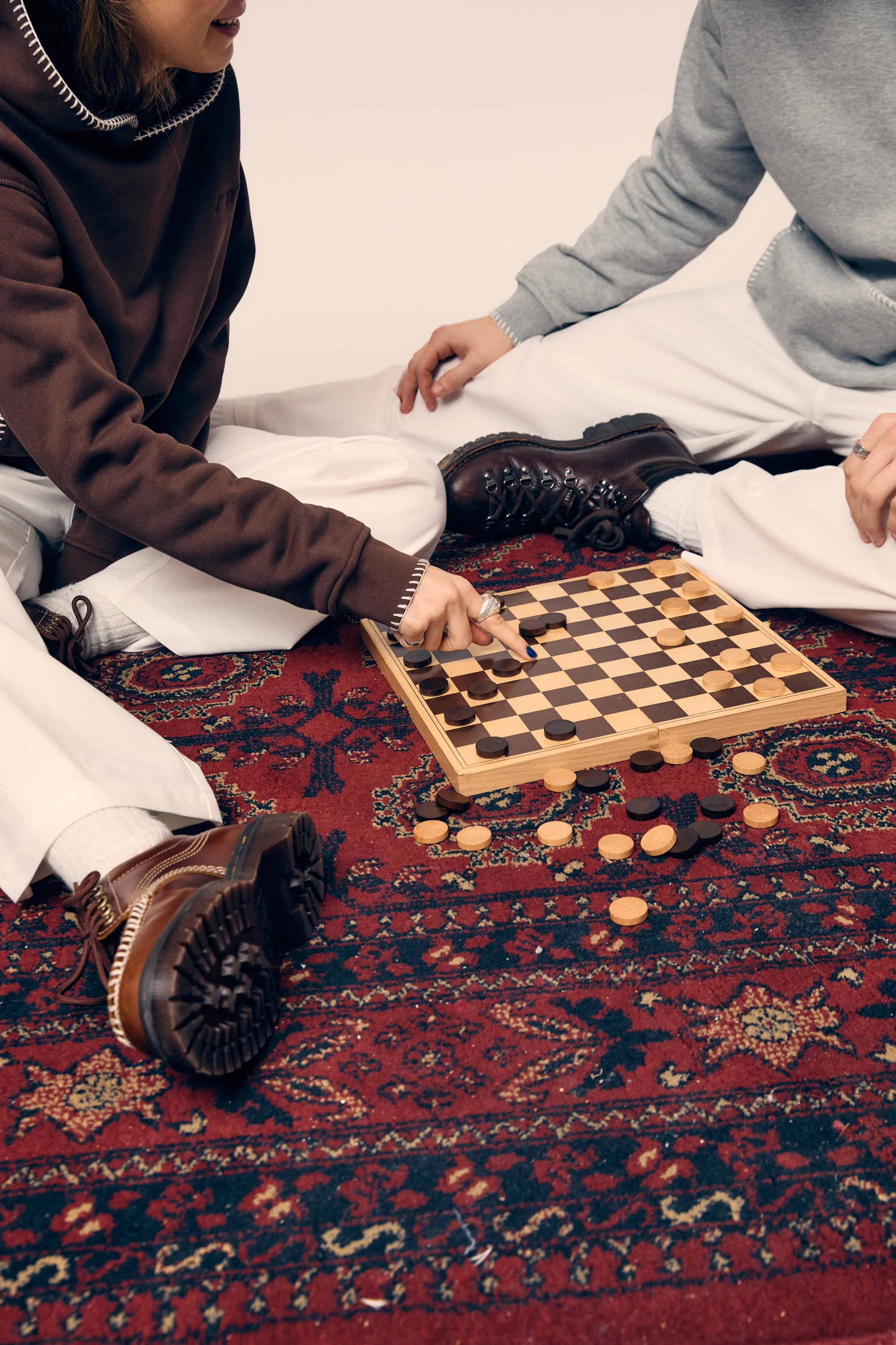 Untitled Capture0289_SOONYxmoja.wtf.JPEG