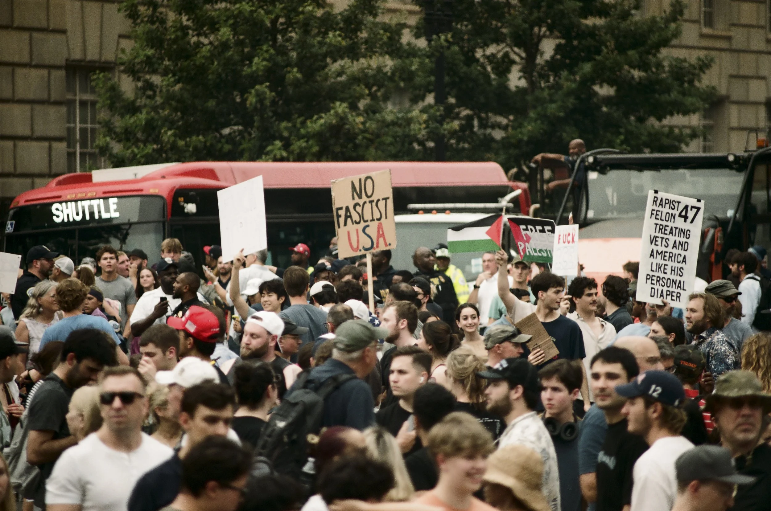 trump parade-4.jpg