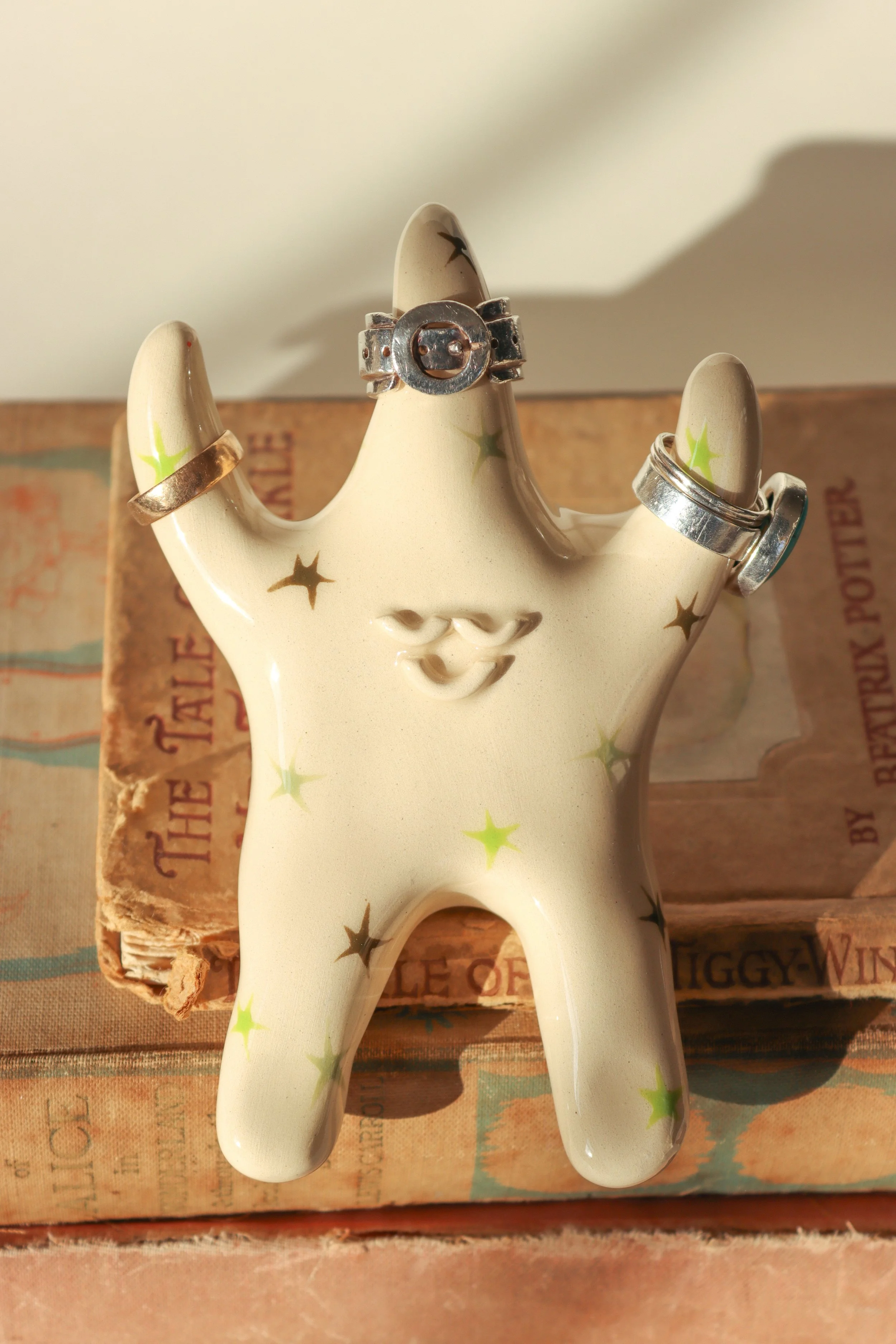 ANNIE Stardude Ring Holder