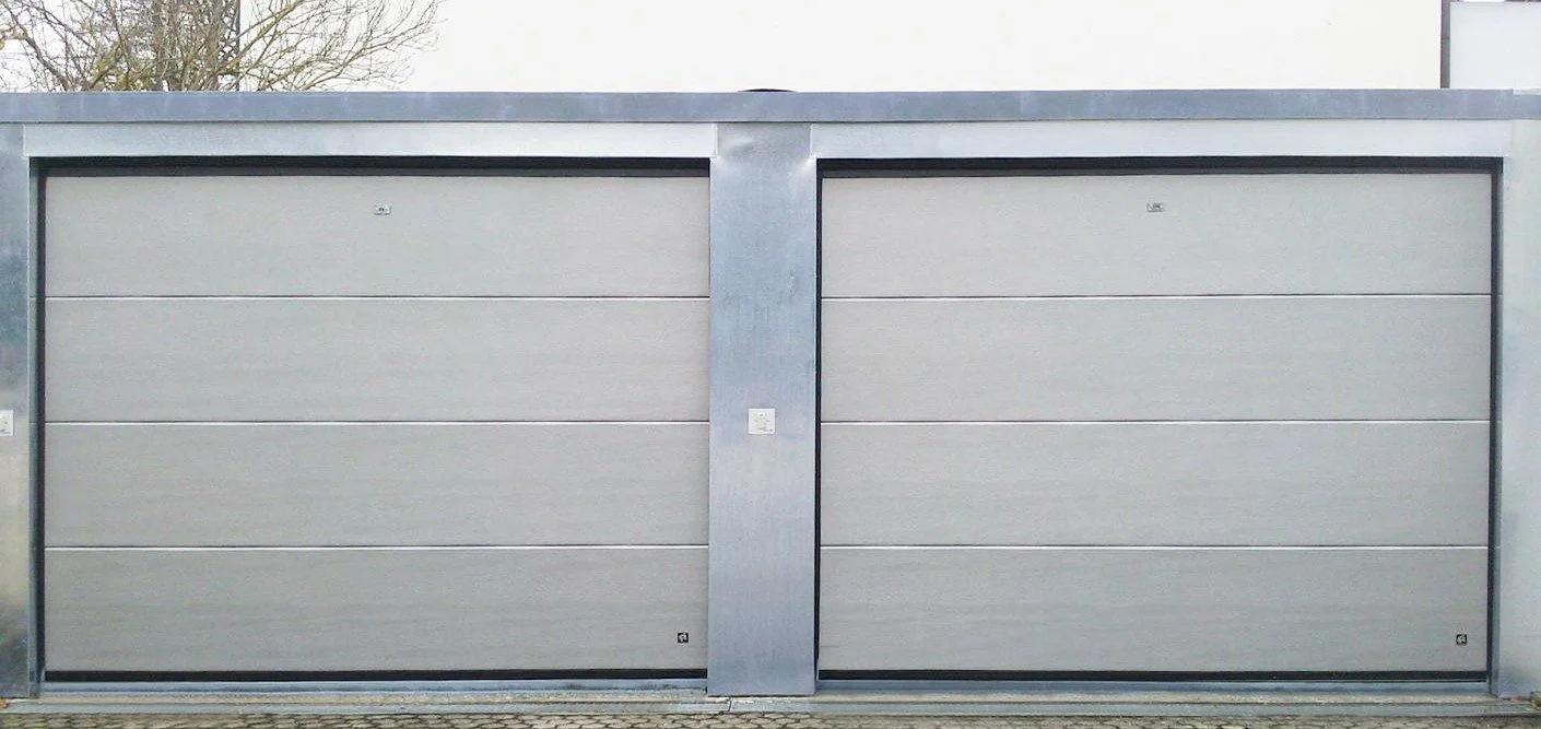 garage-doors_pass-doors- garage doors sectional doors sectional08.jpg