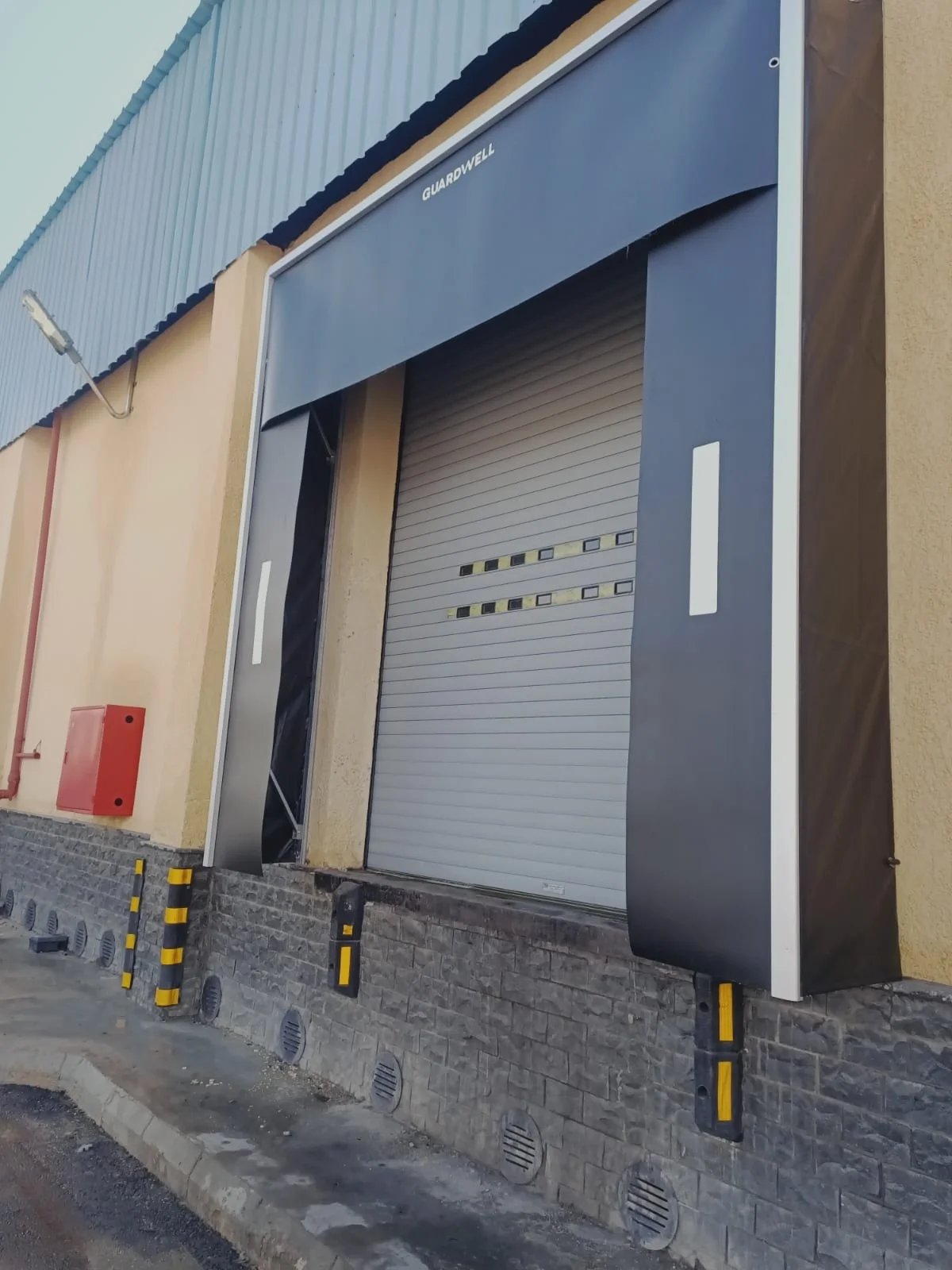 أبواب المرآب الدوارة، أبواب الصفائح الدوارة