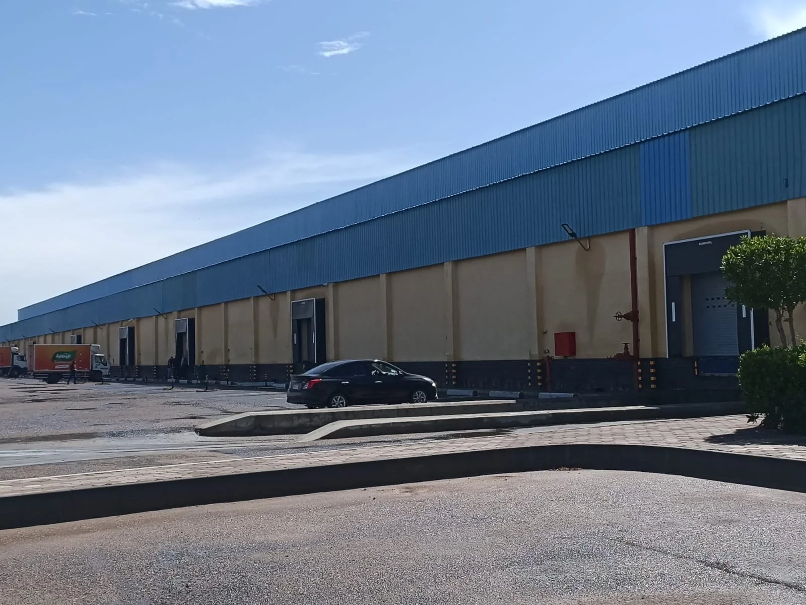 ALMOSALLAMY is the top rolling shutter doors in Jeddah.webp