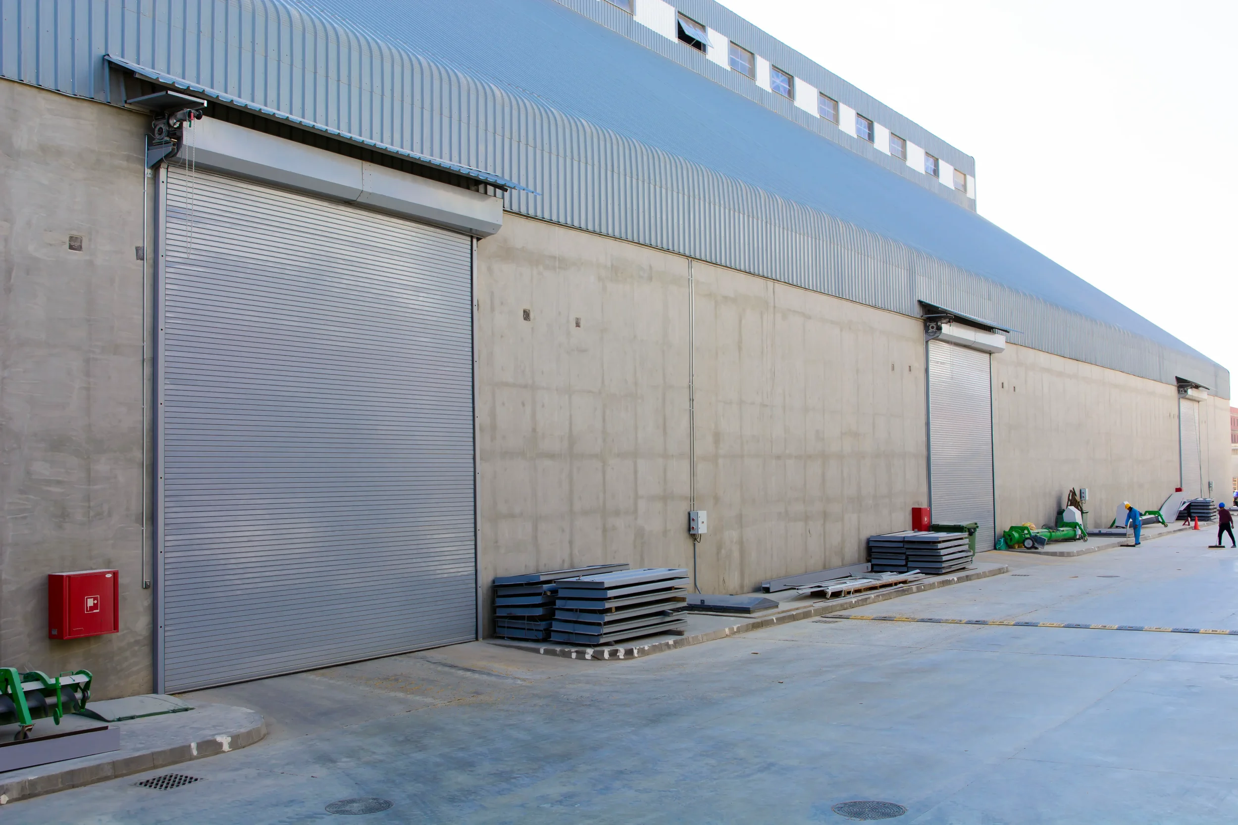 Advanced rolling shutter technology for Saudi warehouses (3).webp