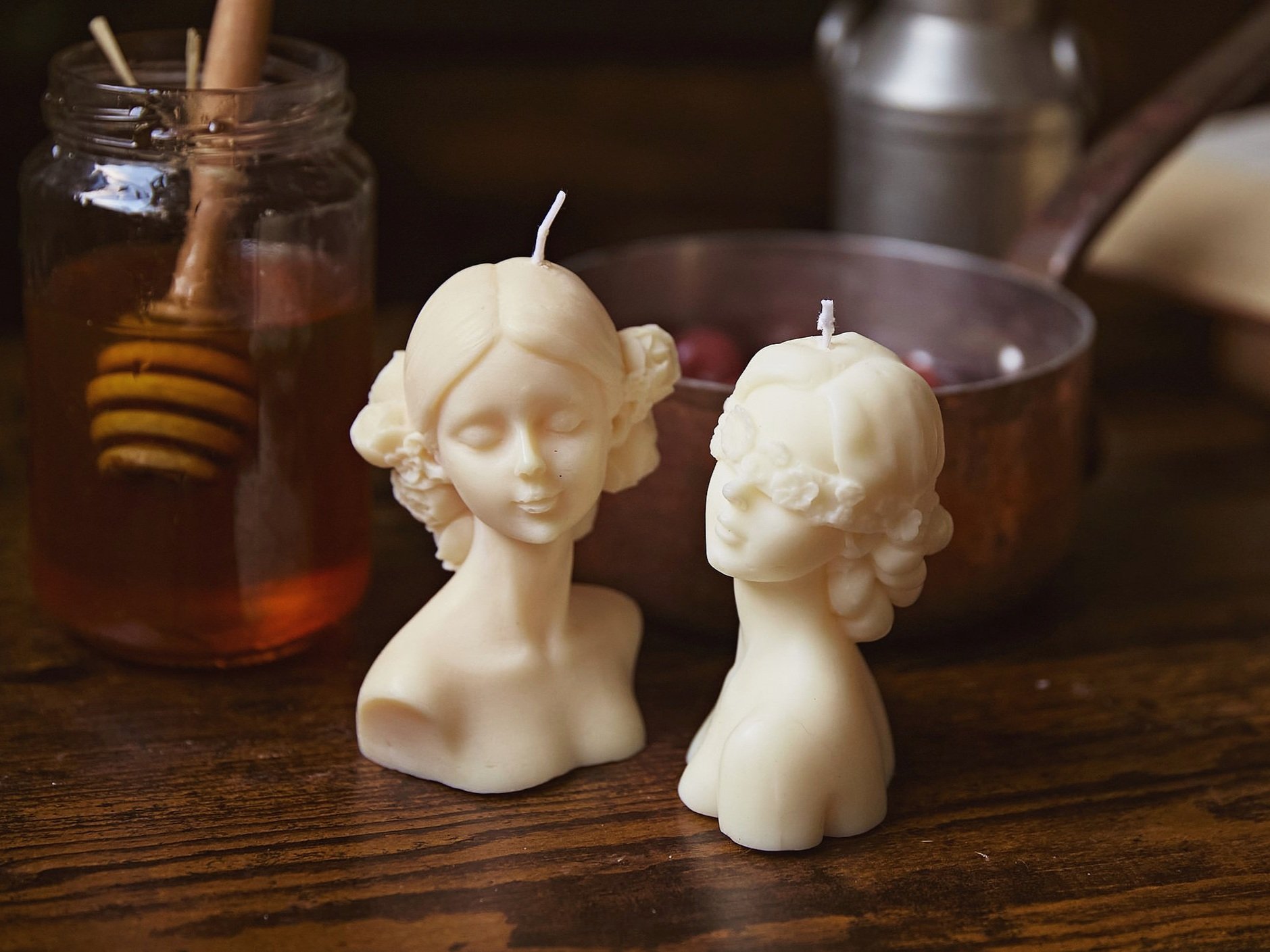 Elisabeth et Elena, Egérie d'Angélice, Bougies Artisanales Parfumées, Faites en France, Essences de Grasses, Emballages Ecoresponsables
