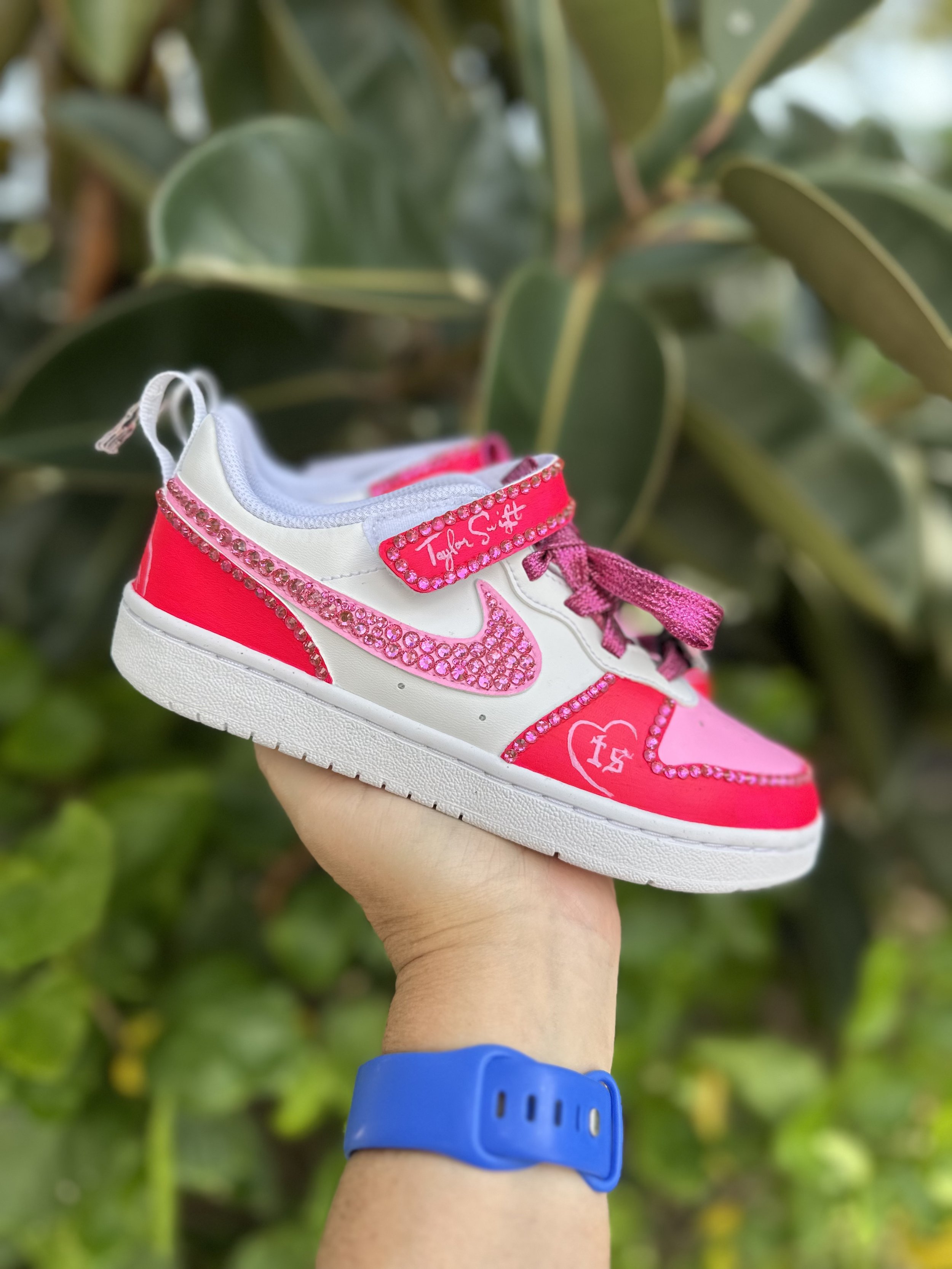 Custom Shoe Painting Gift Card