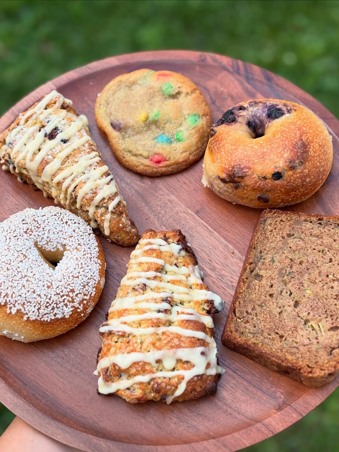 We&rsquo;re open! We&rsquo;ve got:
-Cranberry Orange Scones 🍊
-GF/DF Cranberry Orange Scones 🍊
-Strawberry Rhubarb Pop Tarts (Vegan) 🍓
-GF/DF Birthday Cake Rice Krispies 🎂
-Blueberry Bagels 🫐
-Salt Bagels 🧂
-DF Zucchini Bread 🍞
-M&amp;M Sugar 