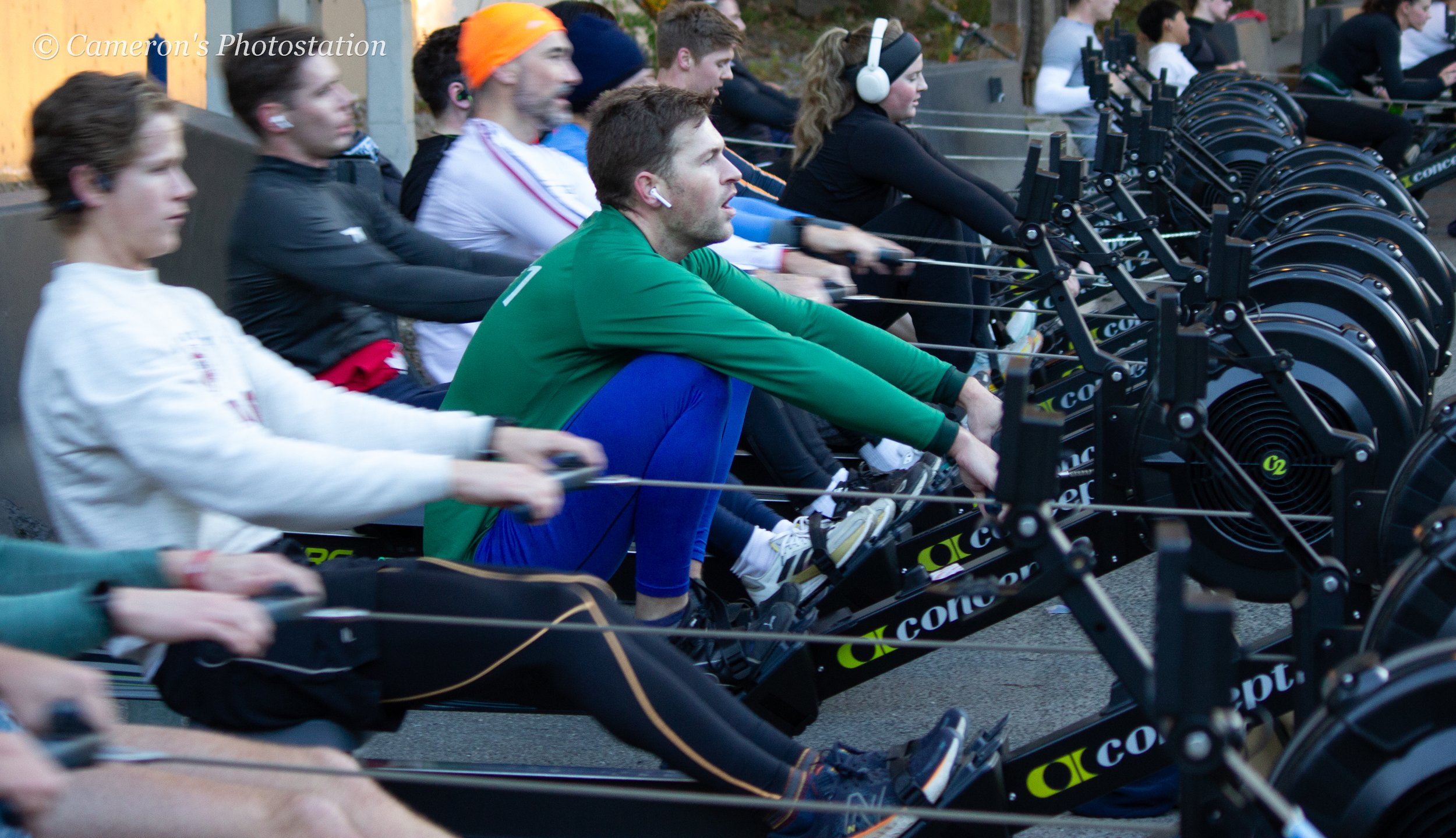 In the throes of a 10k erg piece.