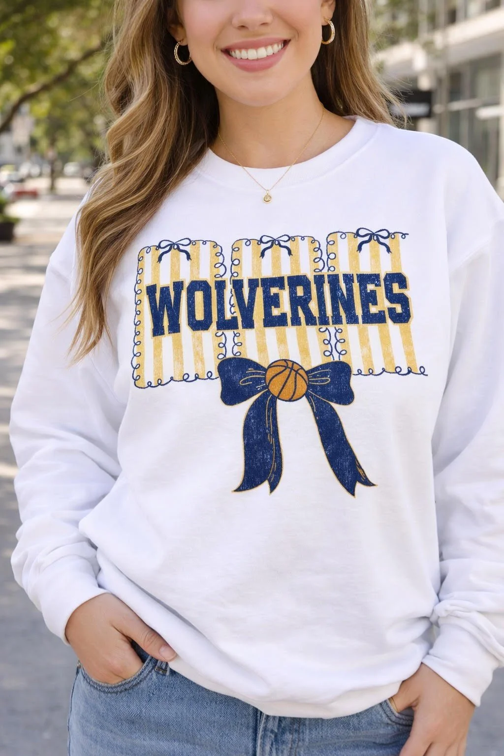 Michigan Crewneck pick 2.jpg