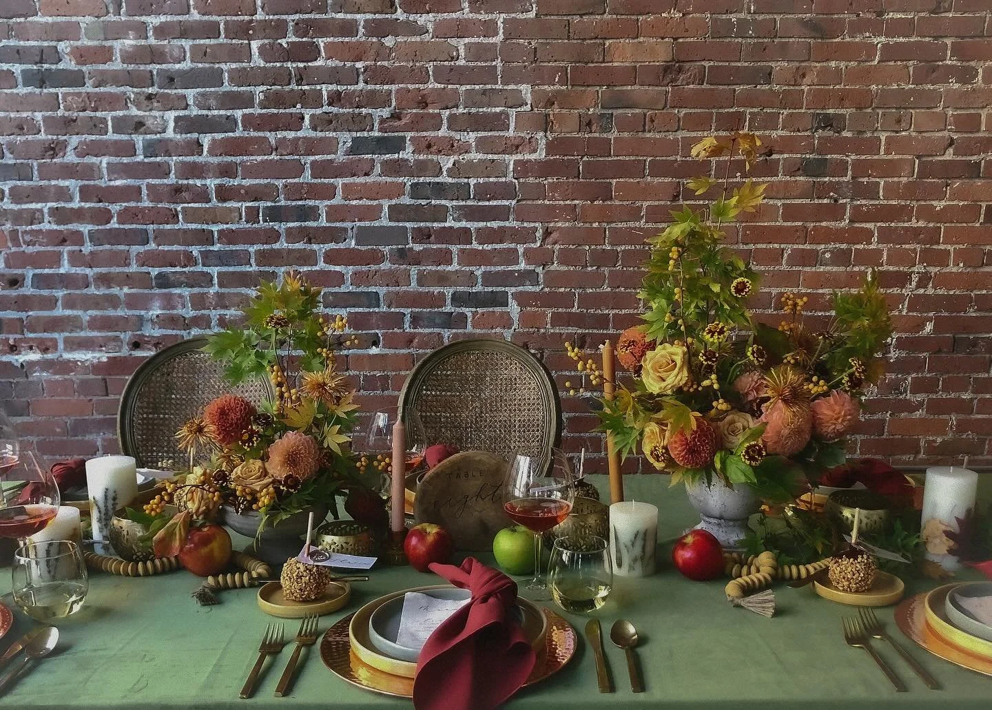 revisiting this editorial shoot from 2022 I got to work on with @antherafloral (my first shoot ever 🥹). It&rsquo;s gratefulness week and I&rsquo;m looking back on this experience- i recognize how lucky I was to participate and be amongst these rever