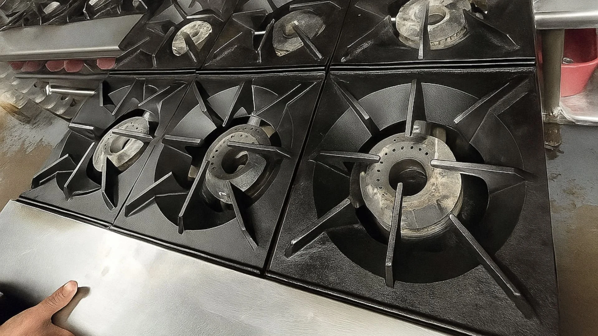 Restaurant & Bar Cleaning Services in Austin (3).jpg