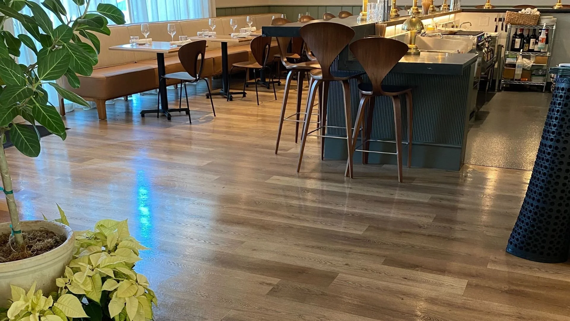 Restaurant & Bar Cleaning Services in Austin.jpg