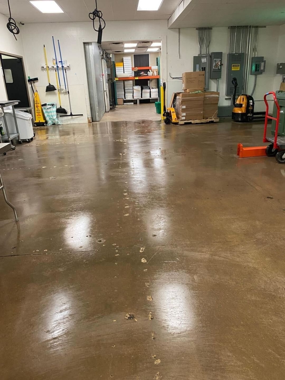 Heavy-duty Floor Cleaning