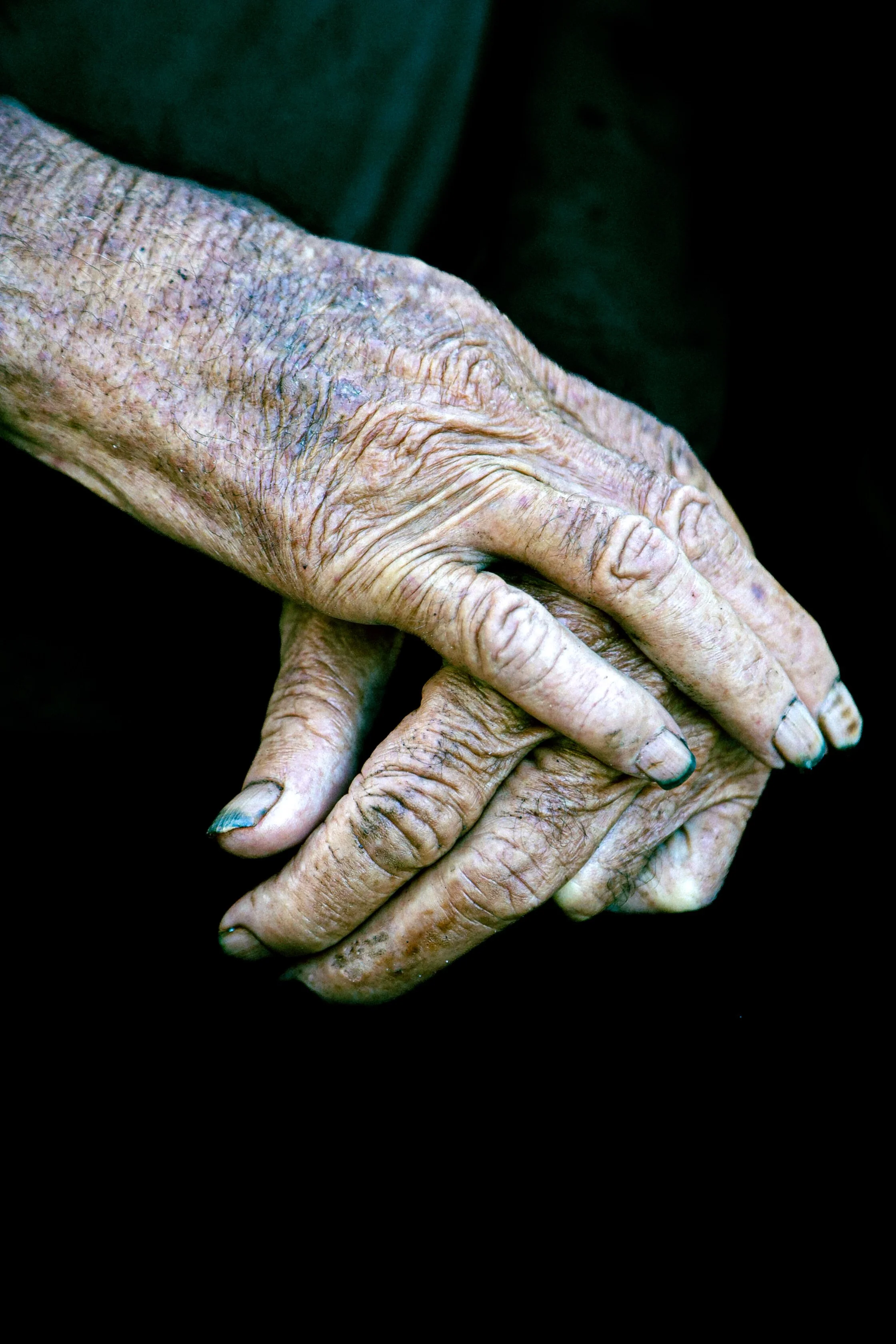 La mano De Dios se ve en todas partes.

