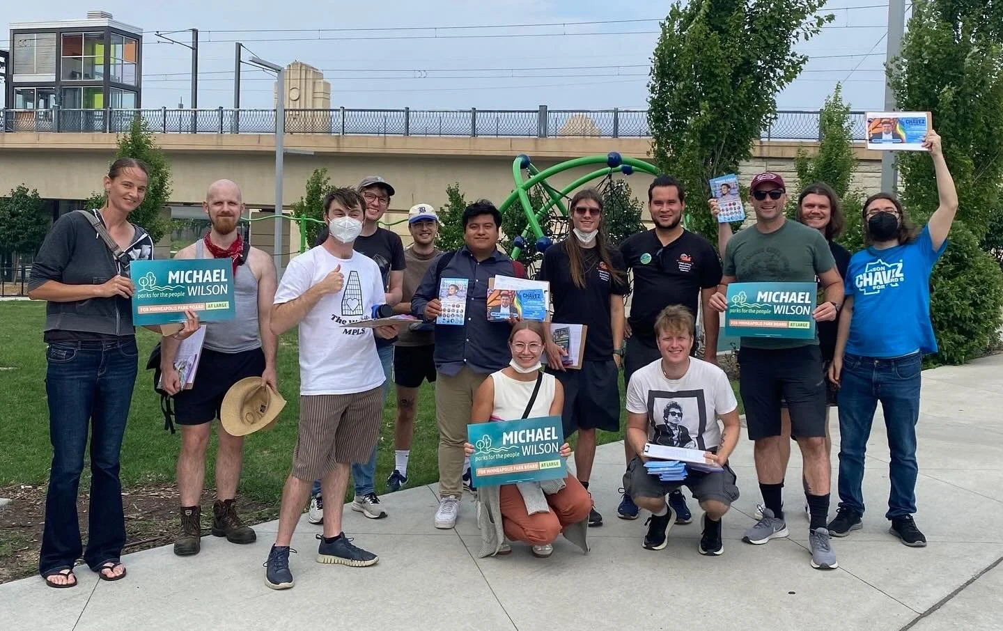 Most people in Minneapolis are renters, and we had a great time talking with folks in apartments yesterday along with the @jchavezmpls and @omarfatehmn campaigns!
