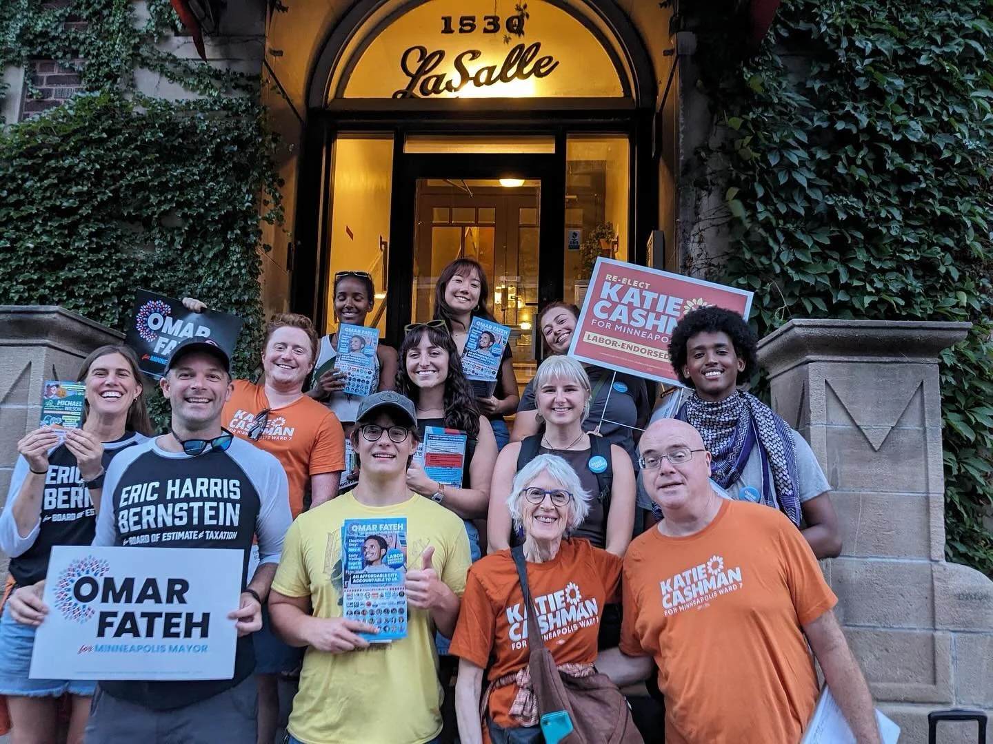 We had an action packed evening with @cashmanforward7 @omarfatehmn and @ehbforbet talking with neighbors in apartments last night. Thank you to all the volunteers who joined in the fun last night!
