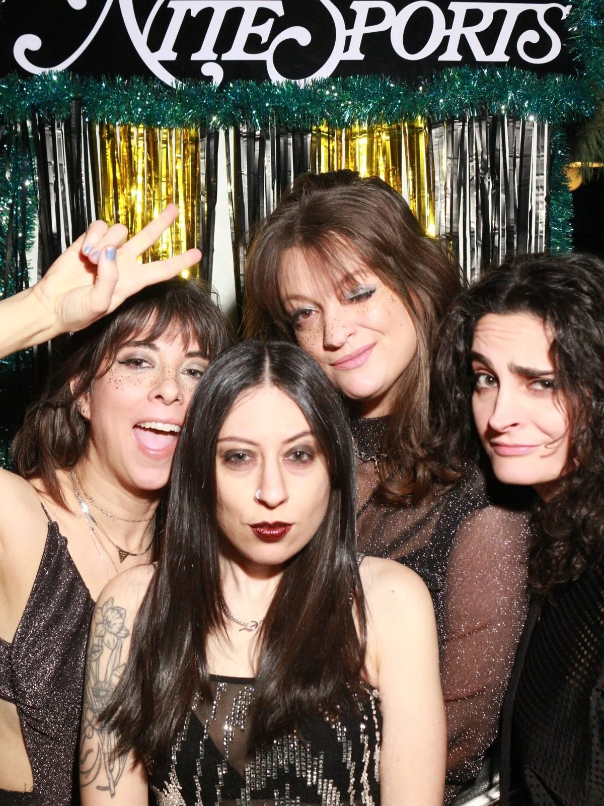 ✨Happy New Year!✨
Thanks for ringing in 2026 w/ us and @nitesportsnyc!