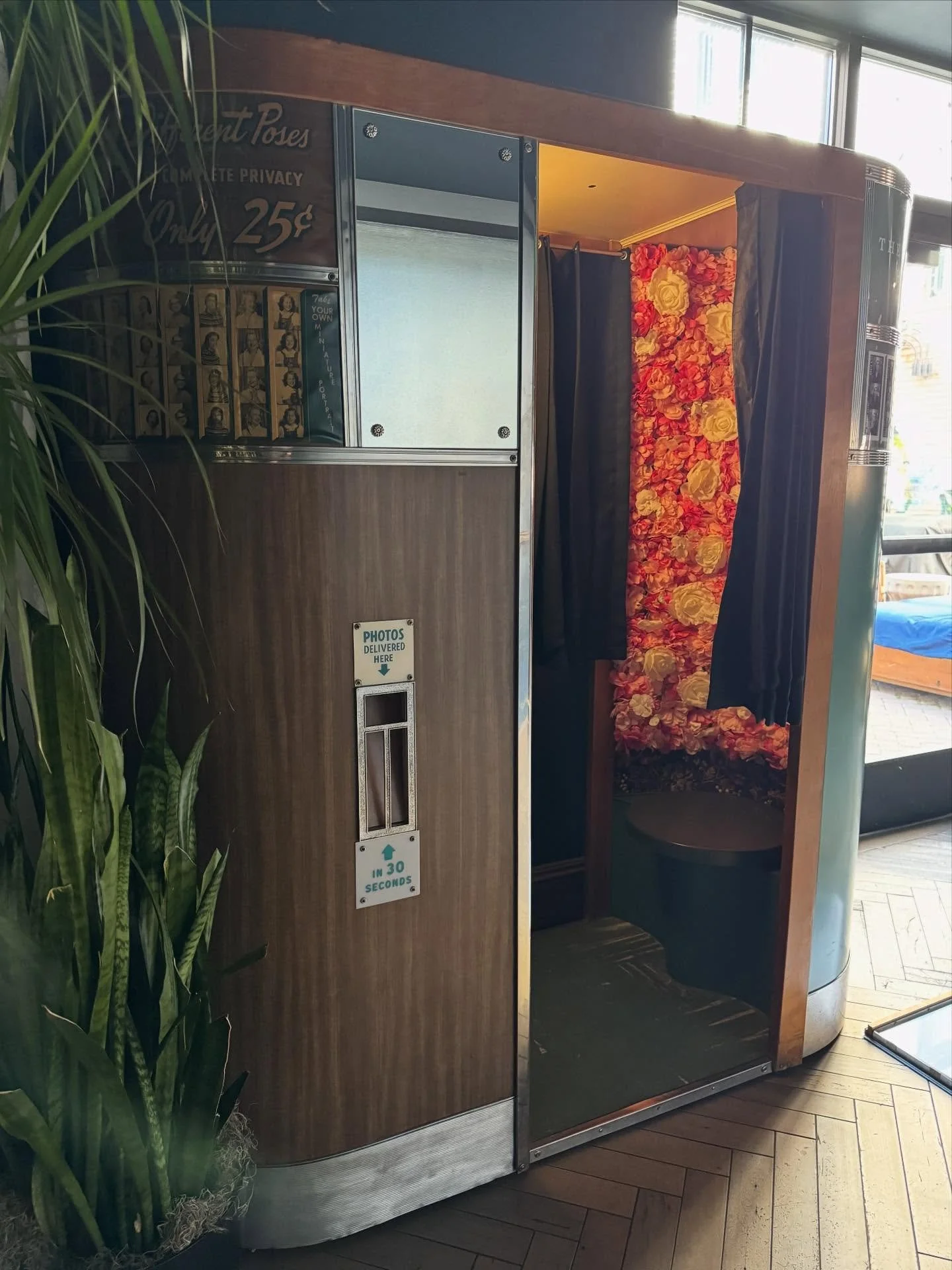 Color photos for the 1st time ever at @theramblehotel for the Sakura Blossom pop-up in partnership with @deathandcompany this month. Look at this amazing backdrop in our early 1950s Model 11! 🌺 

Special packages now include in-suite turntable with 