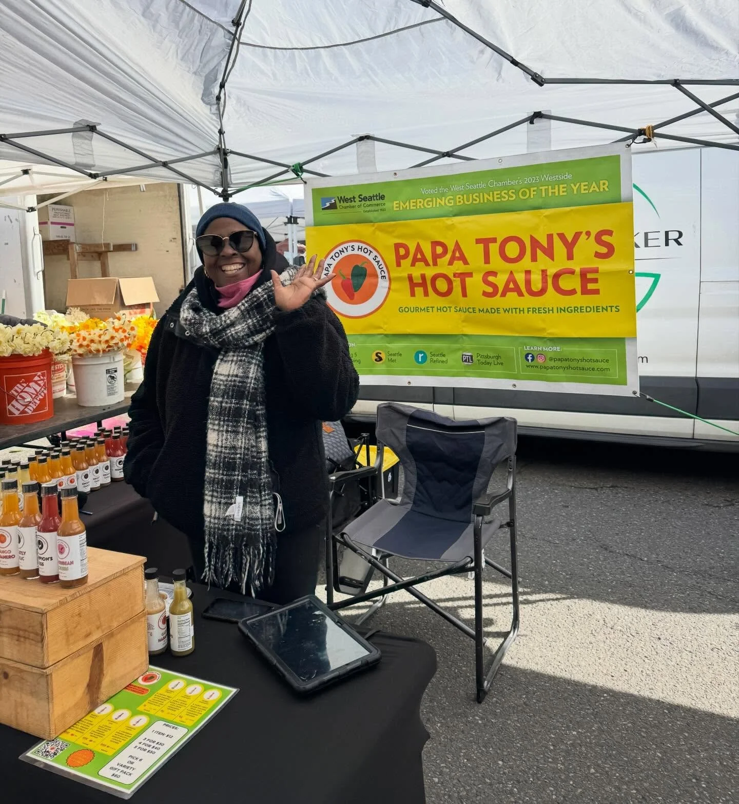 @papatonyshotsauce is at the West Seattle Farmers Market 🔥🔥🔥 Add some heat to your Sunday!! #papatonyshotsauce #westseattle #wsfarmersmarket