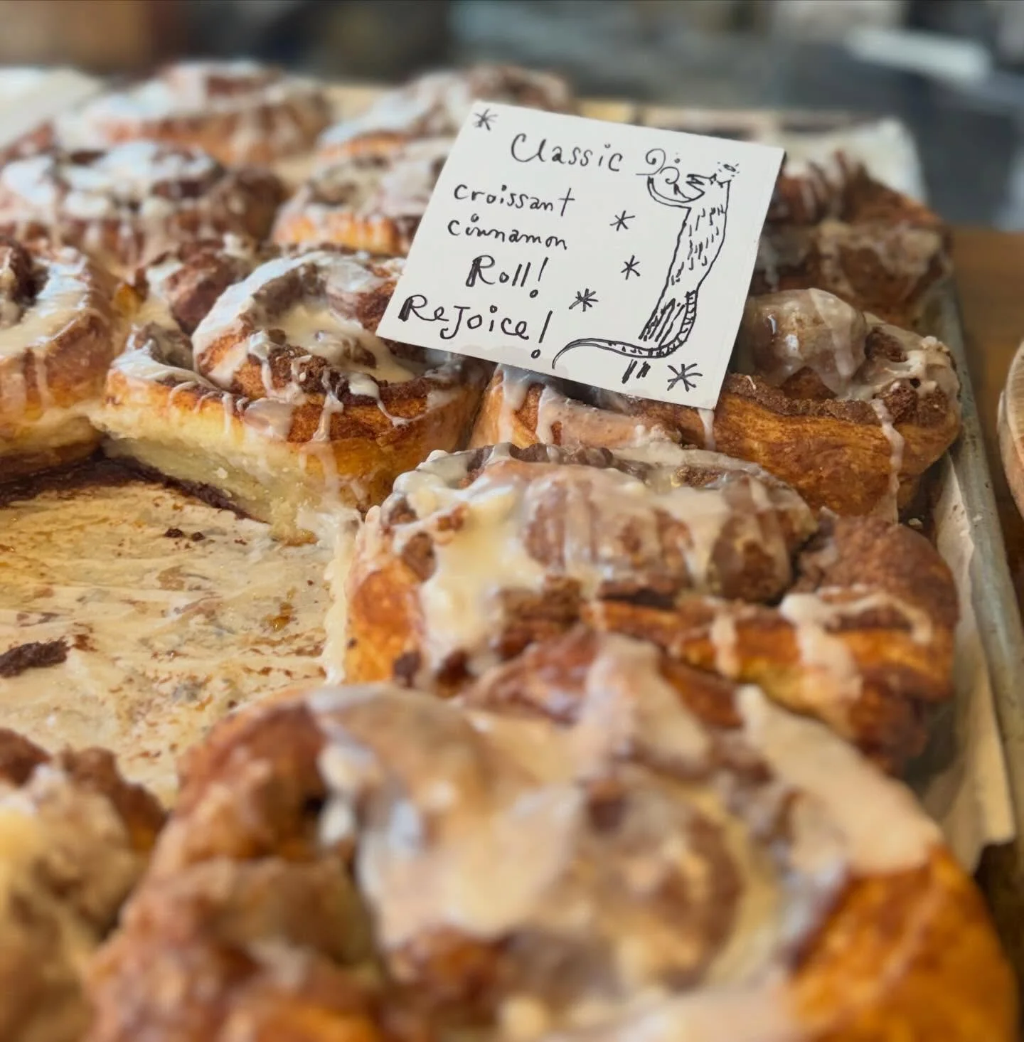 ‼️FYI @vashonsnapdragon makes a Croissant Cinnamon Roll just in case you&rsquo;d like to have your life changed today 🧈  #westseattle #cinnamonroll #snapdragonbakery